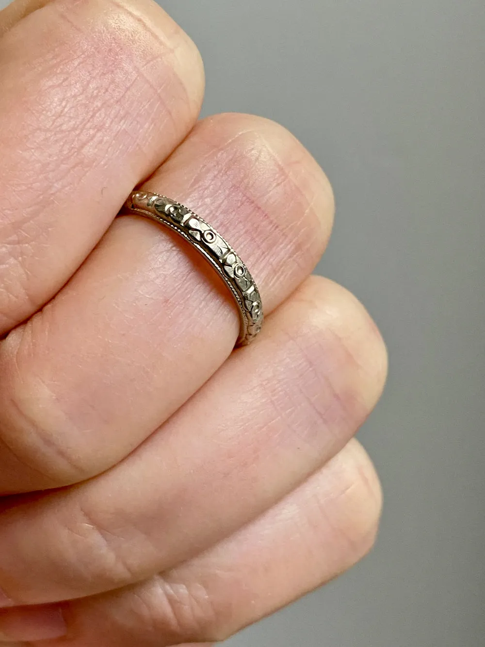 18k White Gold Vintage Wedding Band with Etched continuous Blossom Pattern- Zurich Band - size 5.75