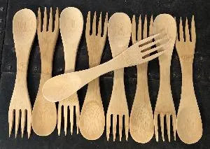 2 N 1 Wooden Utensil