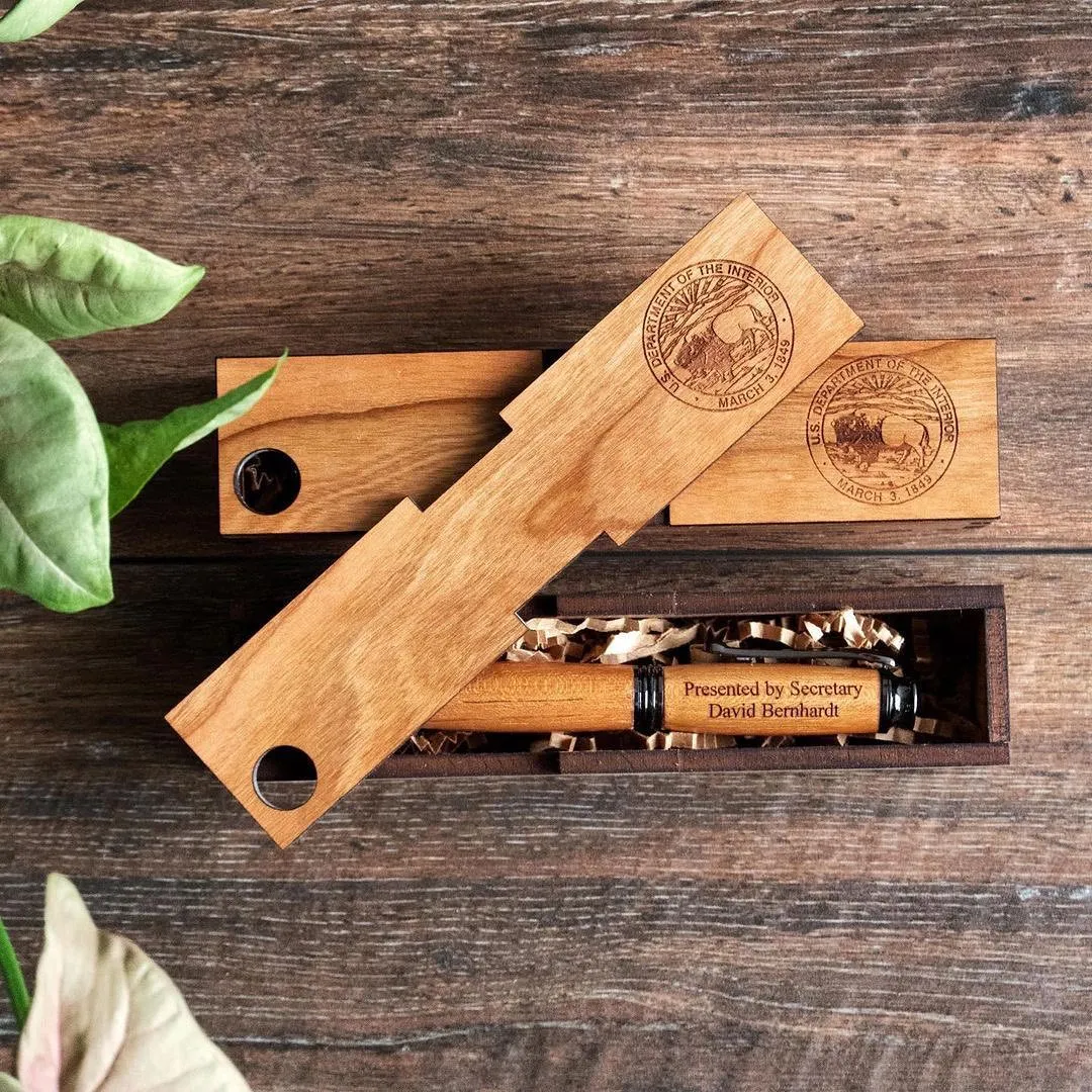Admin - Premium Hand Turned Fountain or Rollerball Pen / Jatoba Cherry Wood
