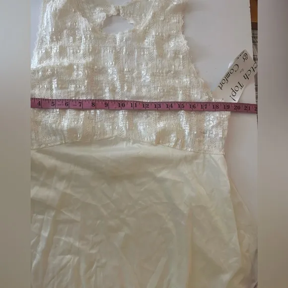 Adonna Cream/Off White Vintage Lacey Nylon Satin Back Cutout Night Gown NWT XL