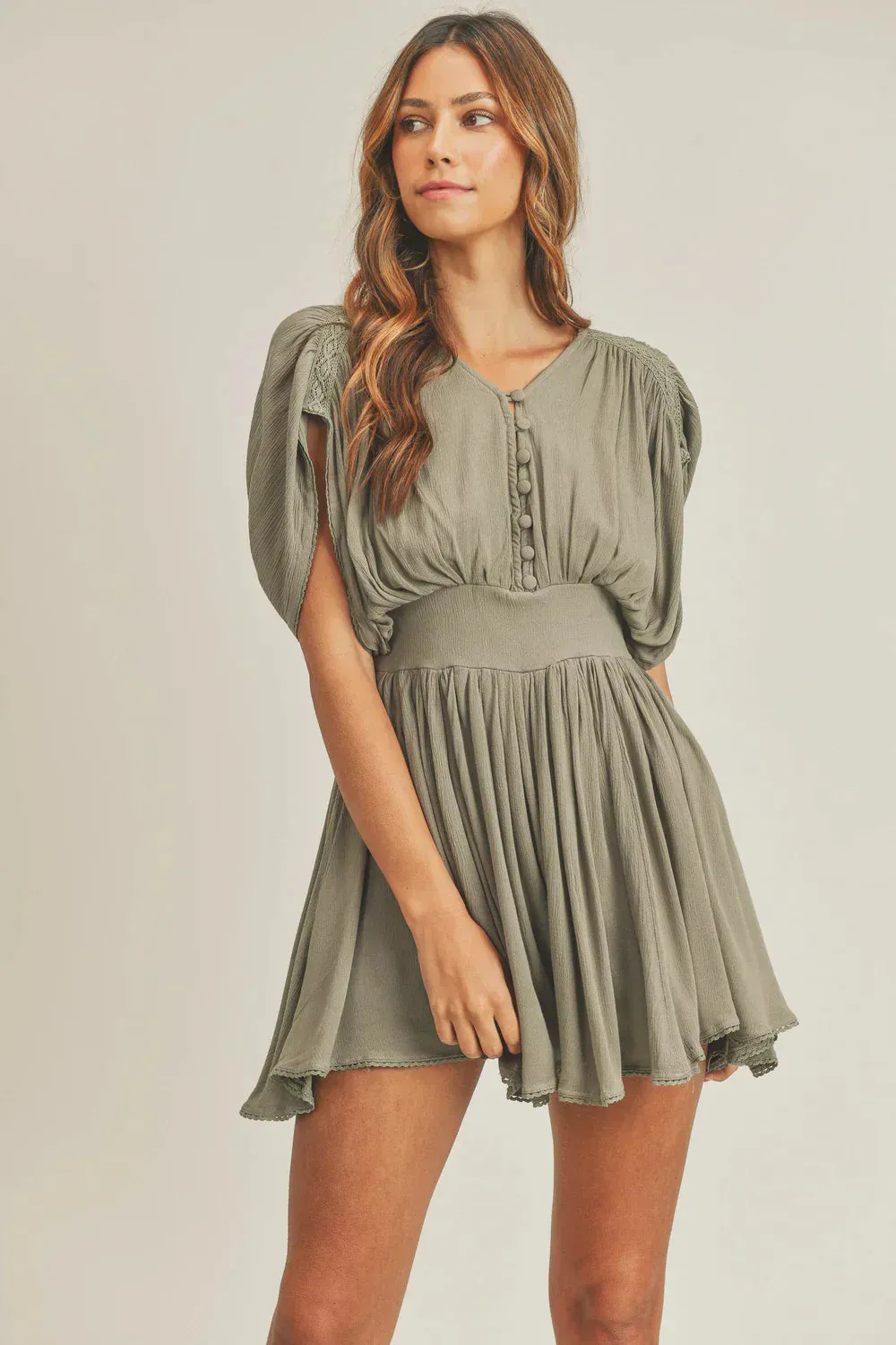 Amara – Elegant Women’s Mini Romper