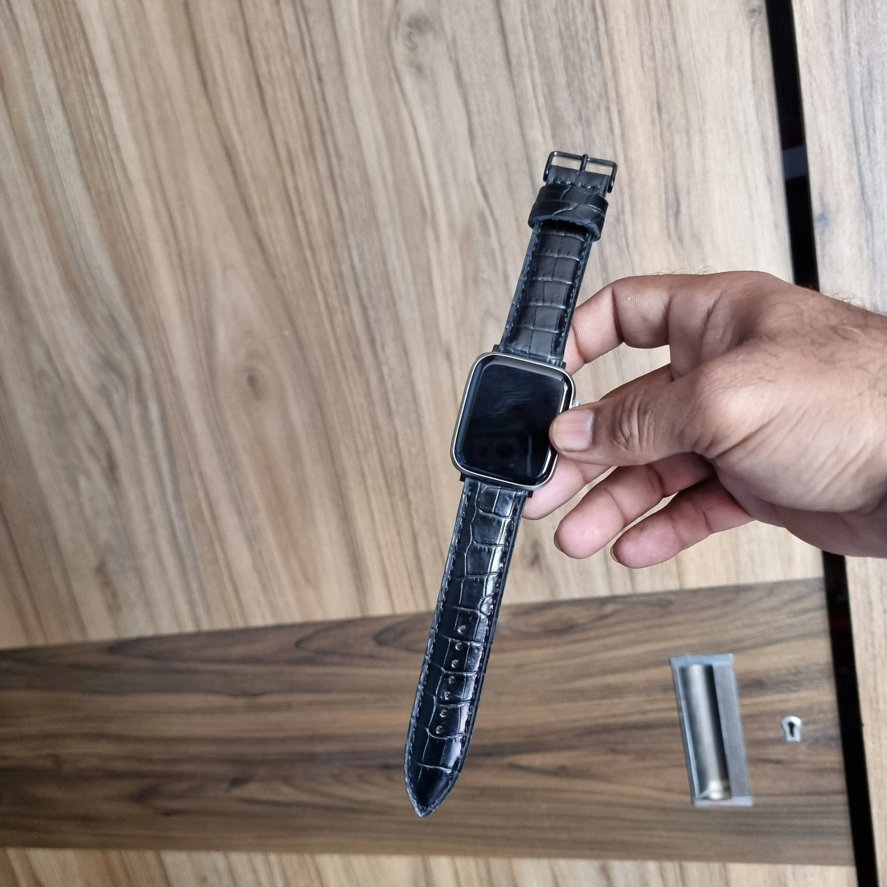 Apple watch leather bands
