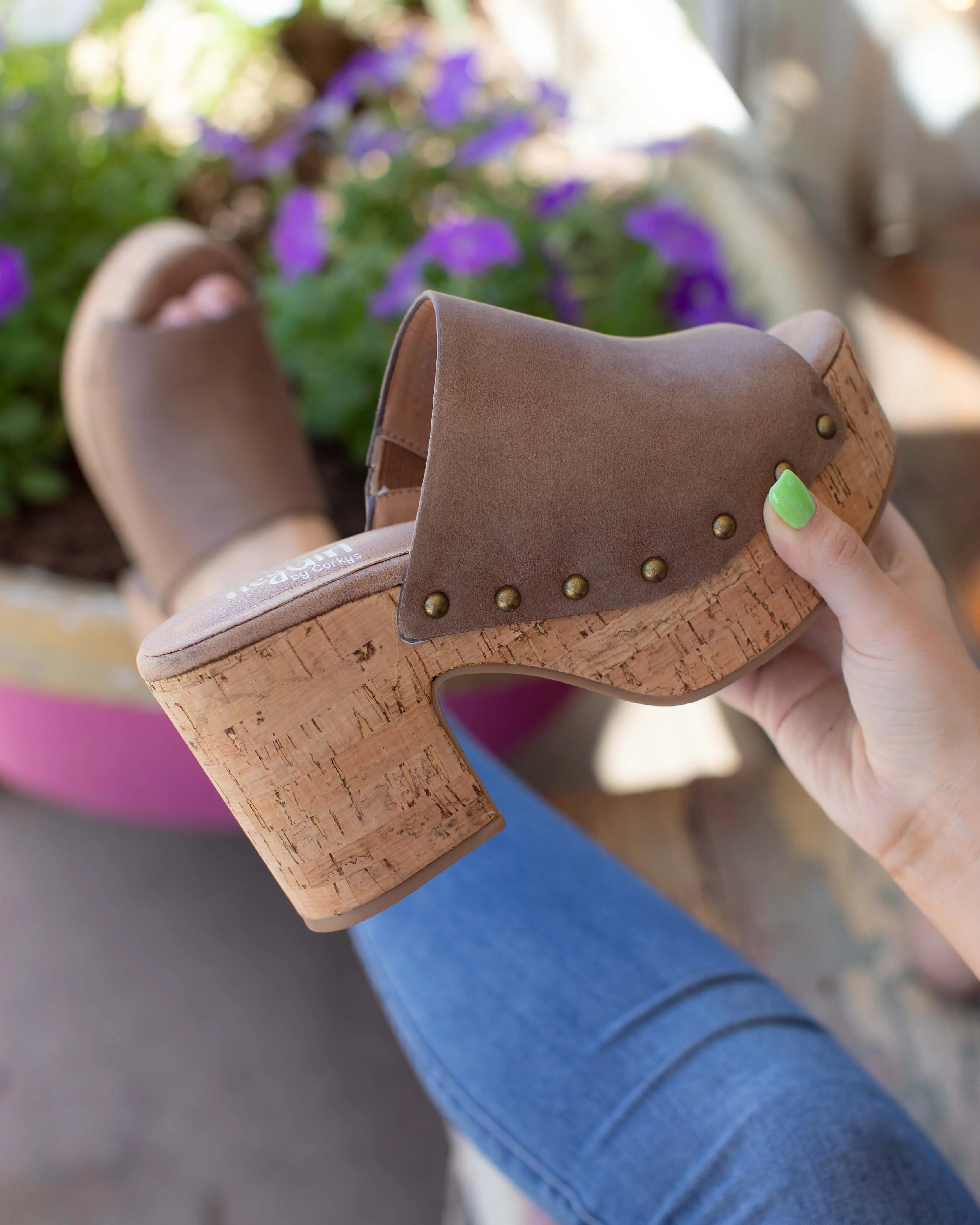 BADA BING WEDGE BY CORKYS - BROWN DISTRESSED