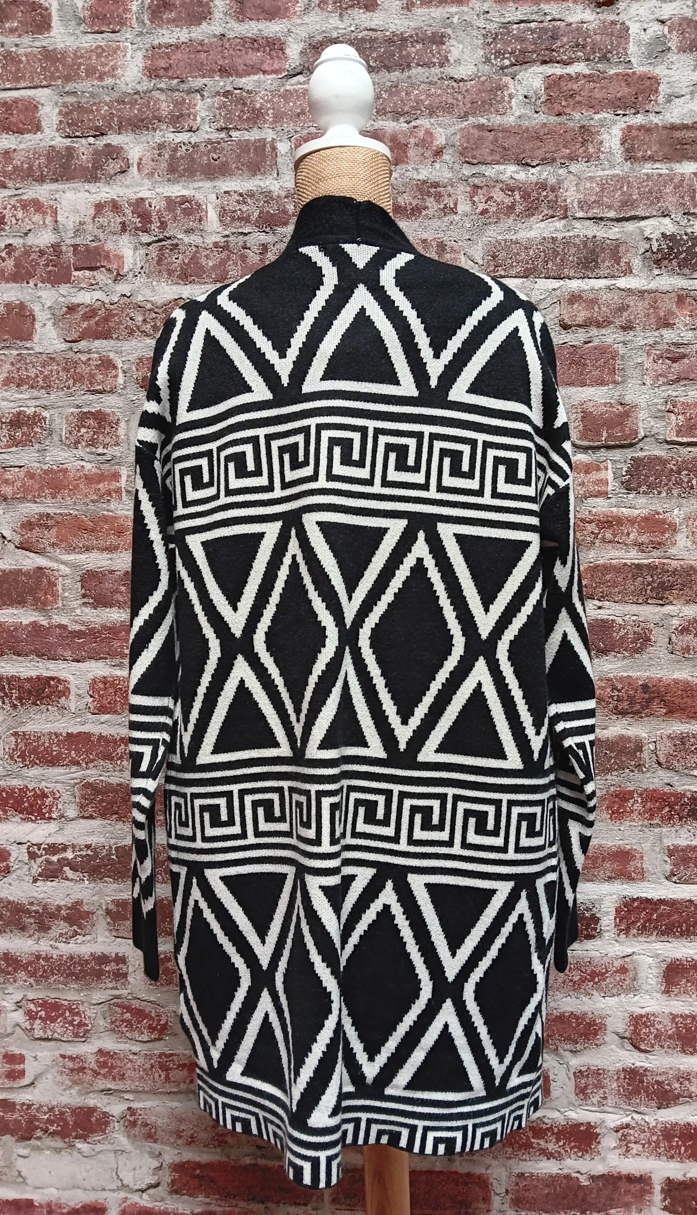 Black and White Patterned Long Cardigan Sweater