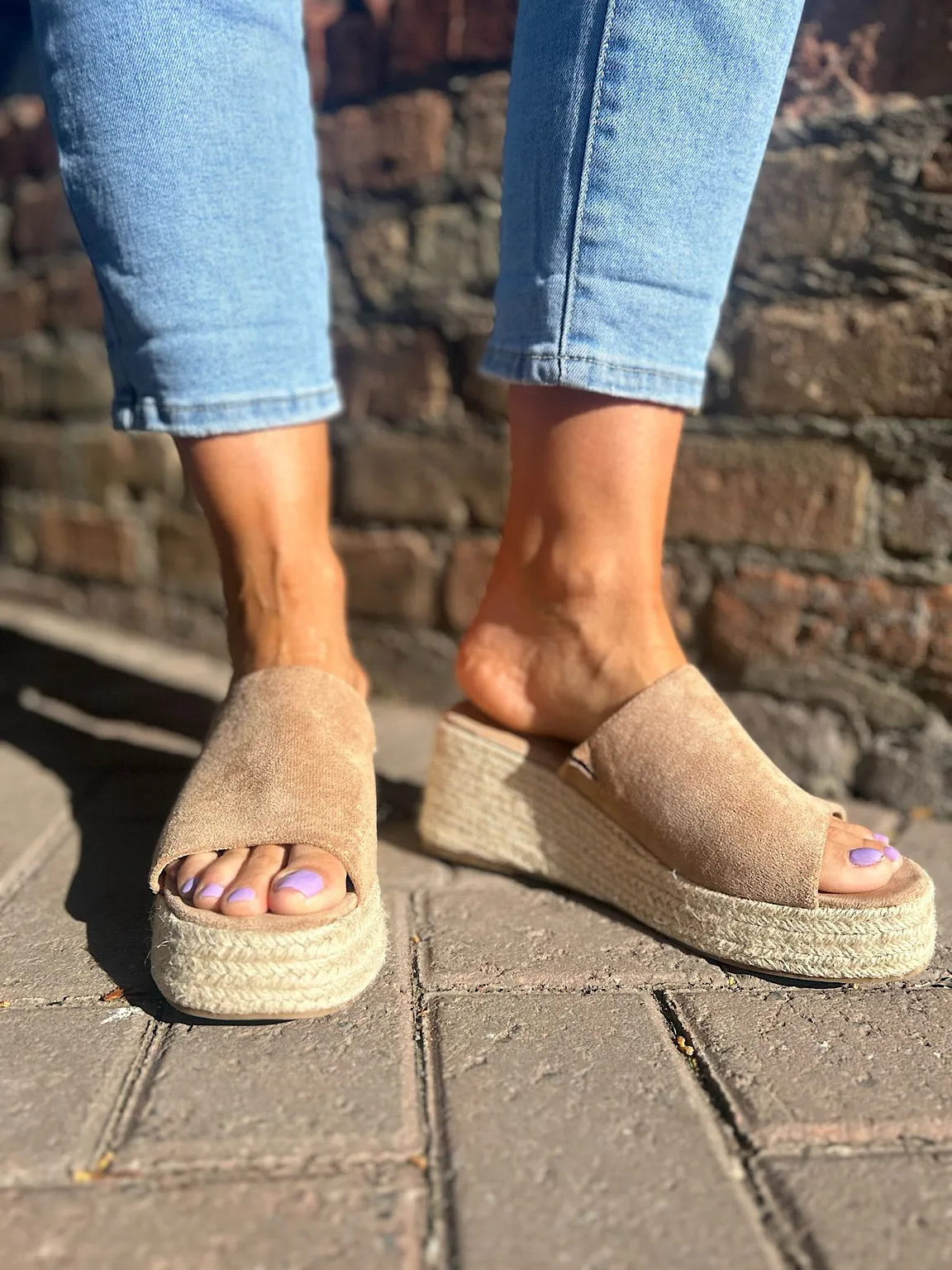 Camel Open Toe Platform Espadrille Wedge