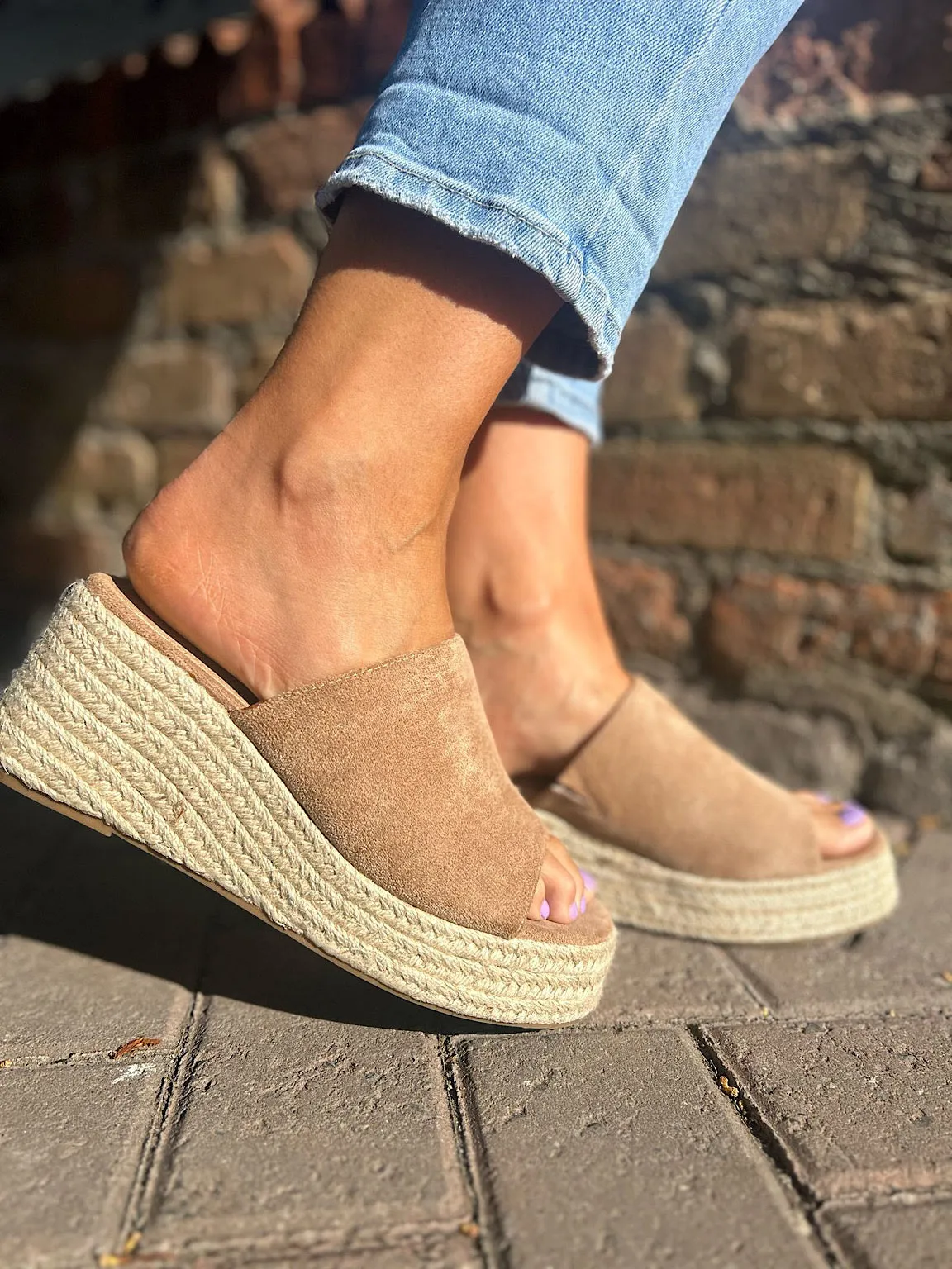 Camel Open Toe Platform Espadrille Wedge