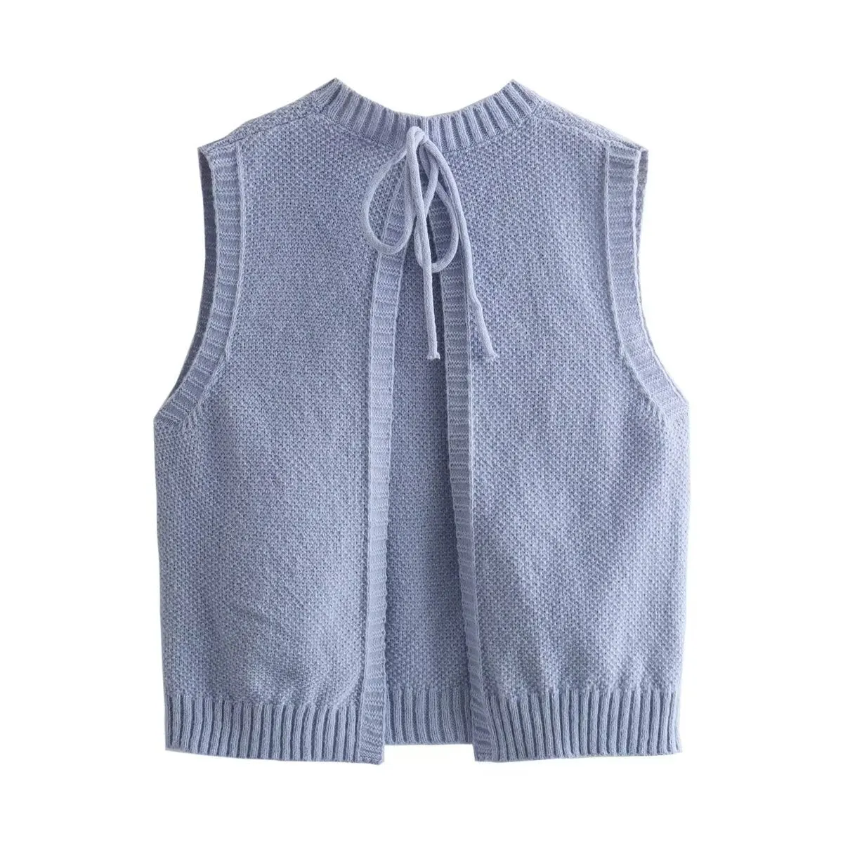 Celeste – Elegant Women’s Warm Top