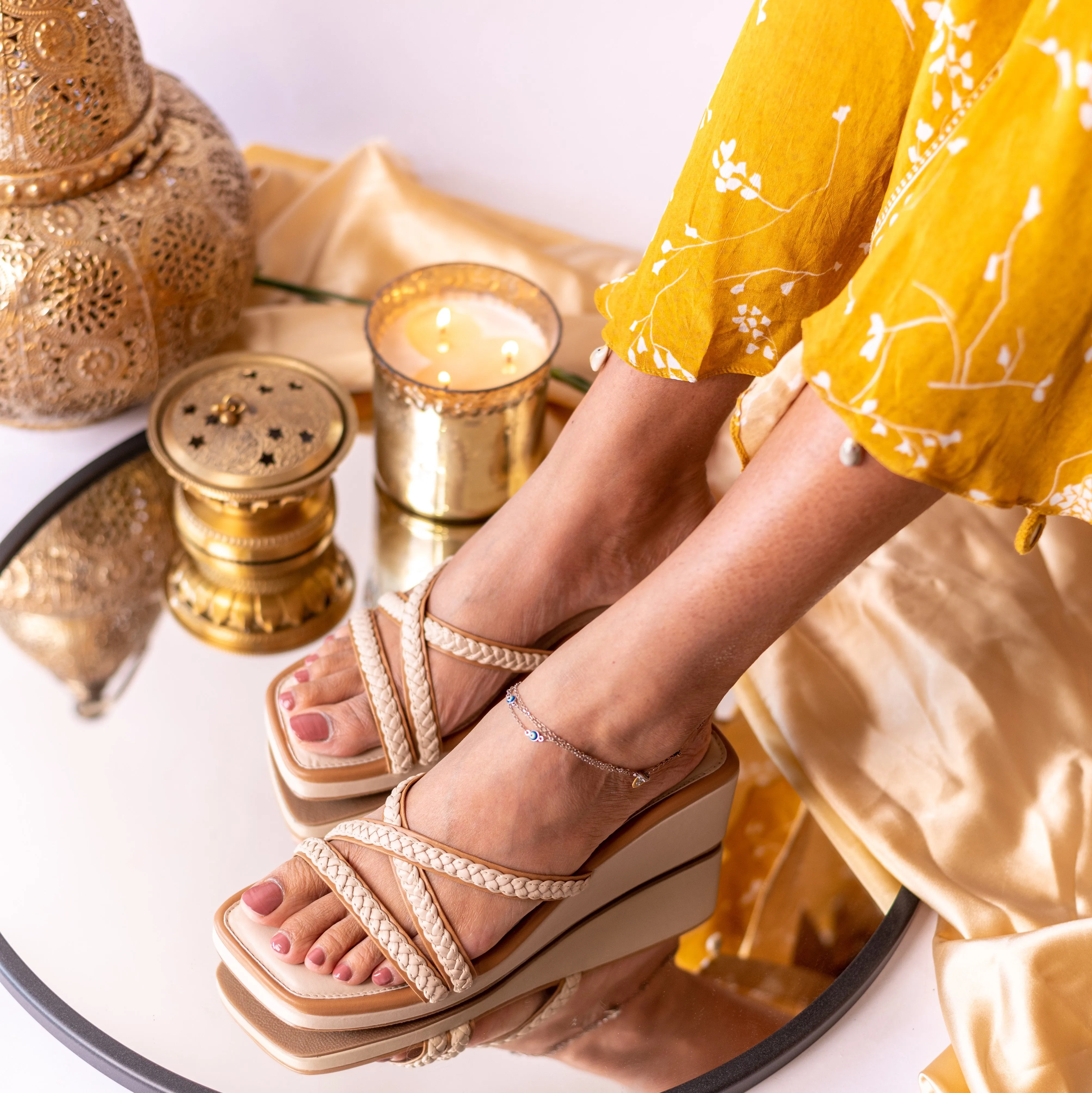 Coffee Strap Wedges