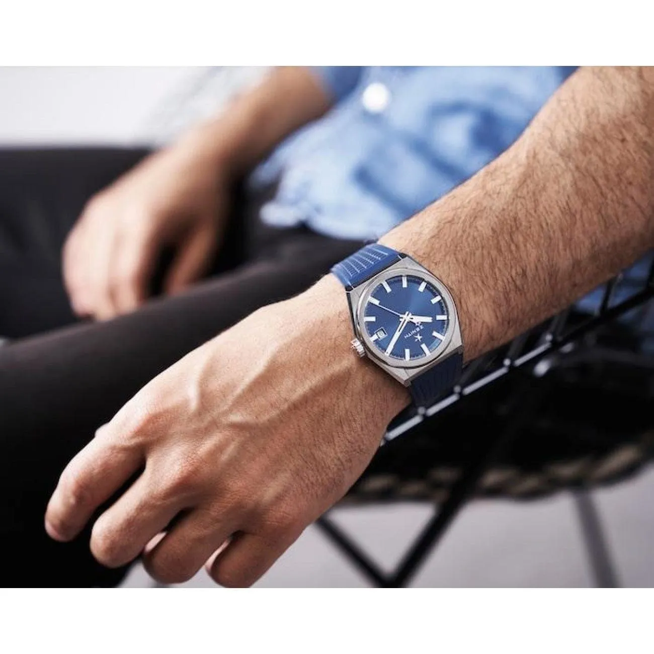 DEFY CLASSIC