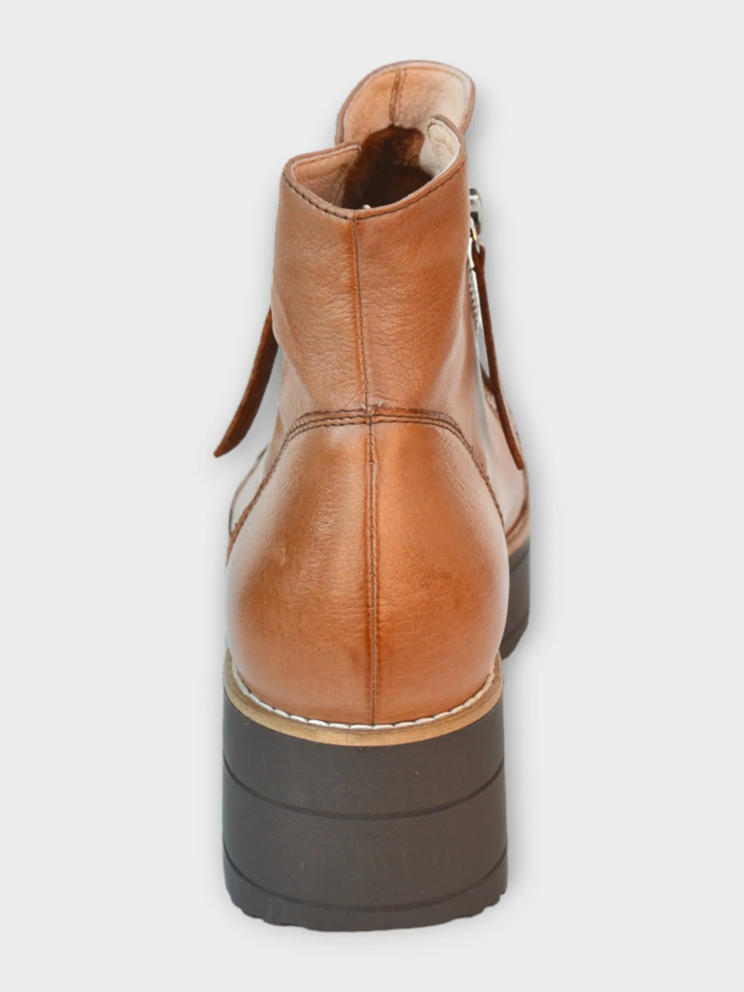 Django & Juliette Nene Size 42 only