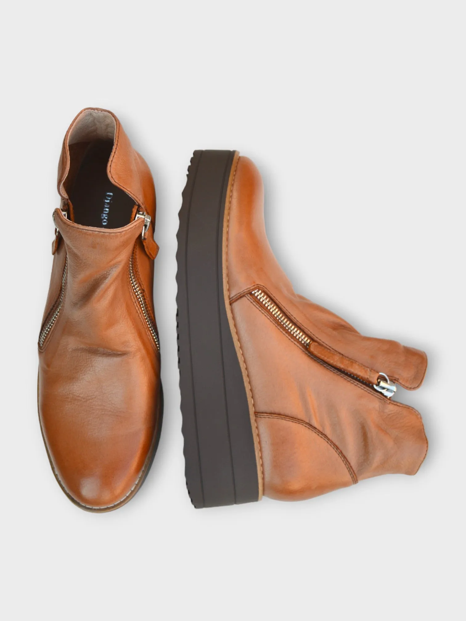 Django & Juliette Nene Size 42 only