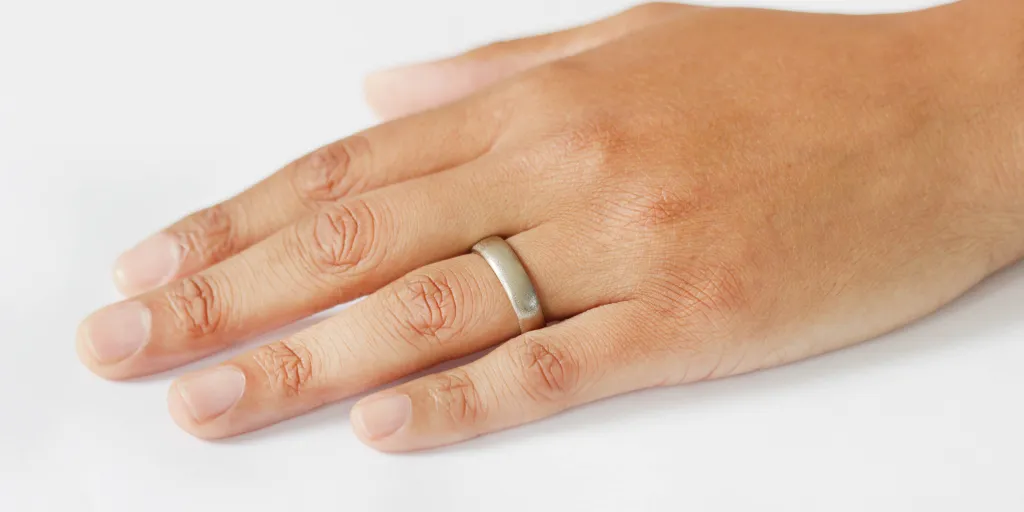Dome Band / 6mm in Platinum