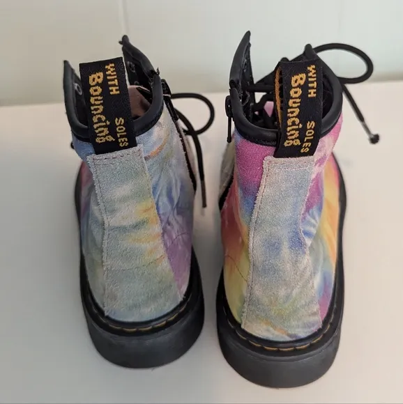 Dr. Marten's Docs Rainbow Tie Dye Boots 1460 Kids US size 3