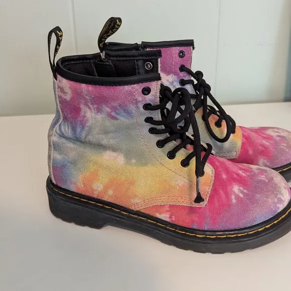 Dr. Marten's Docs Rainbow Tie Dye Boots 1460 Kids US size 3