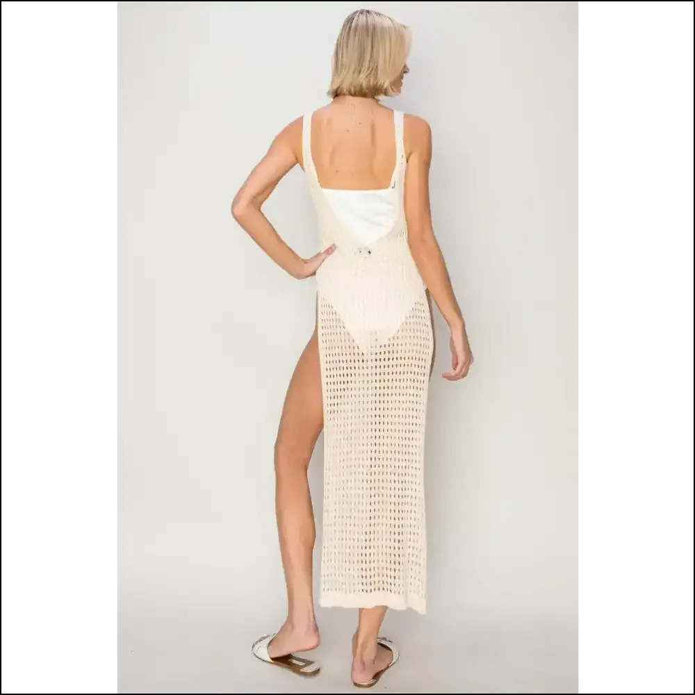 Embrace your Inner Summer Goddess with our Bohemian Crochet Backless Magic! 🌞✨