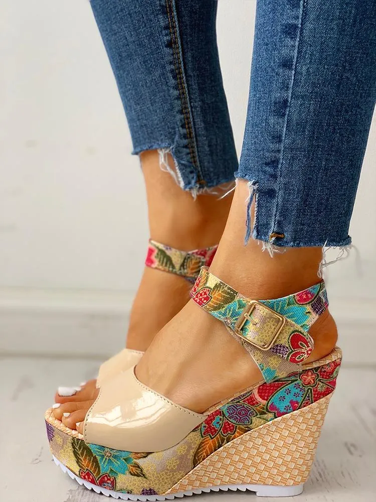Floral Peep-toe Platform Wedge Sandals