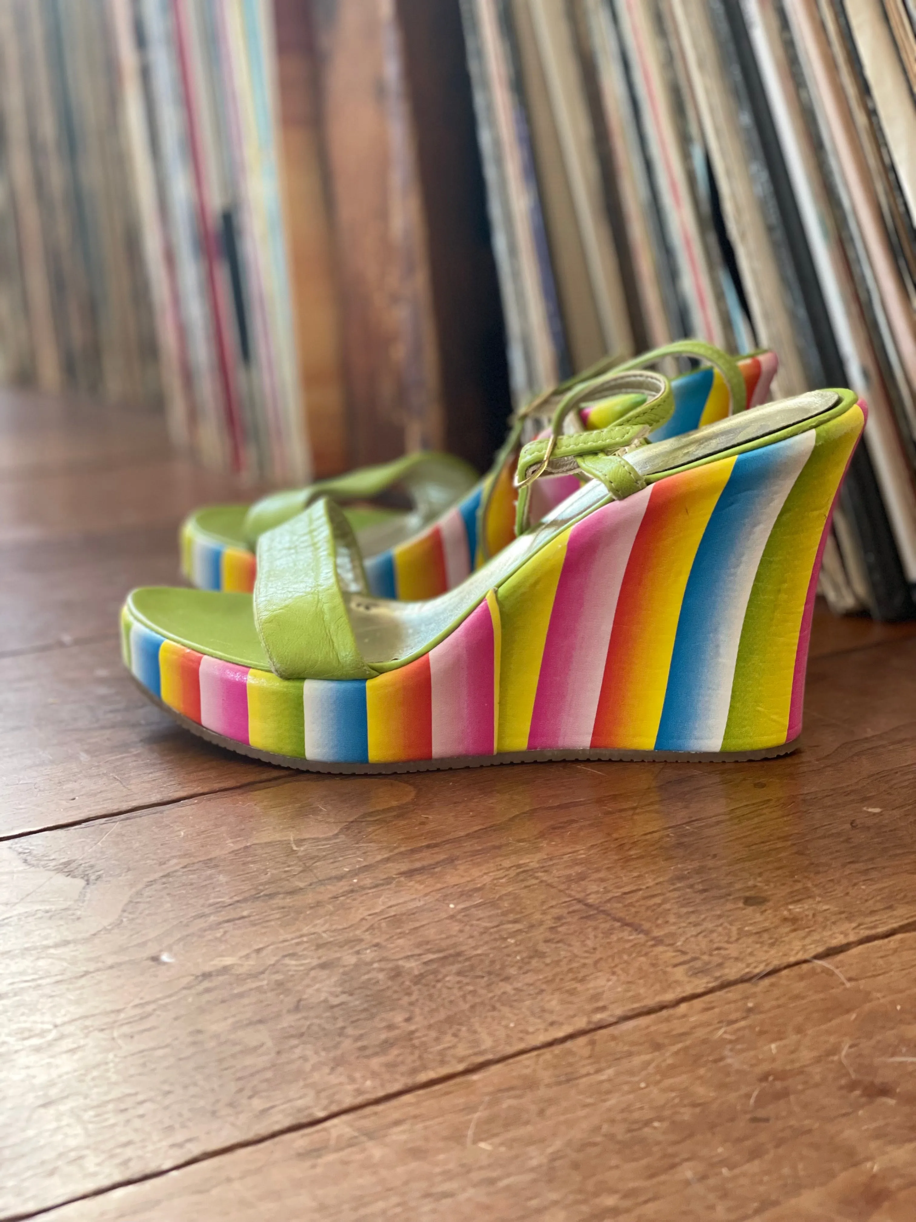 Glam Wedges