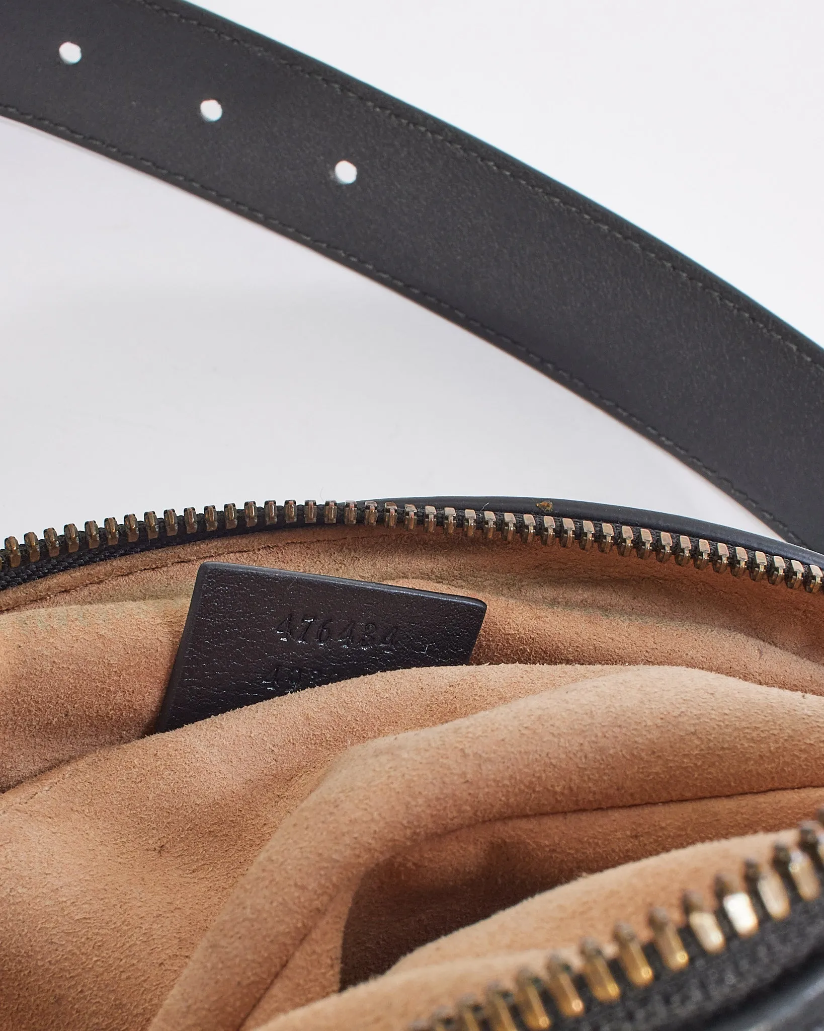 Gucci Black Matelassé Leather GG Marmont Belt Bag - 85/34