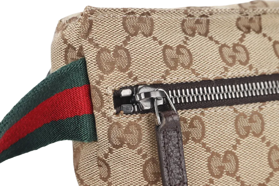 GUCCI GG CANVAS WAIST POUCH NO DUST COVER