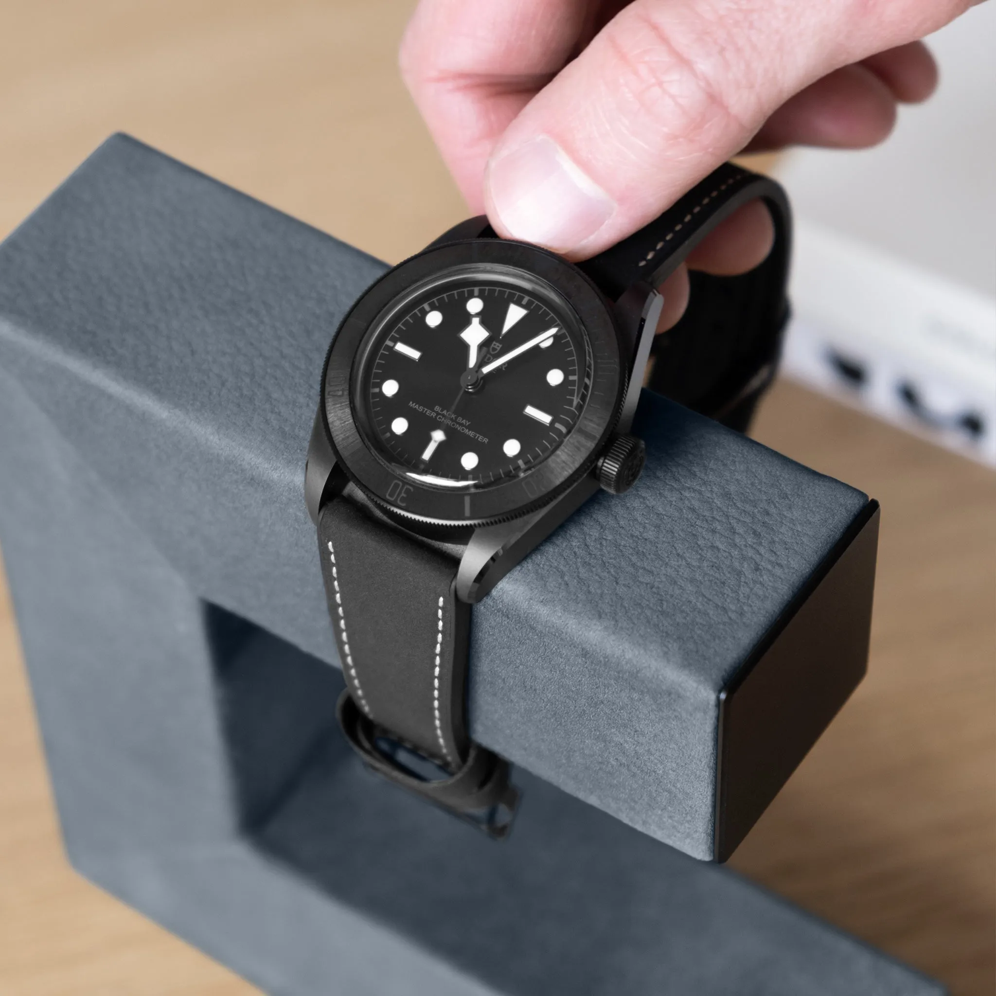 HUDSON 1 WATCH STAND - DUSTY BLUE / GREY