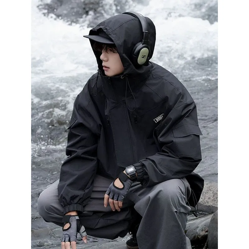 INSTOCK - Mountain outdoor windproof and waterproof assault