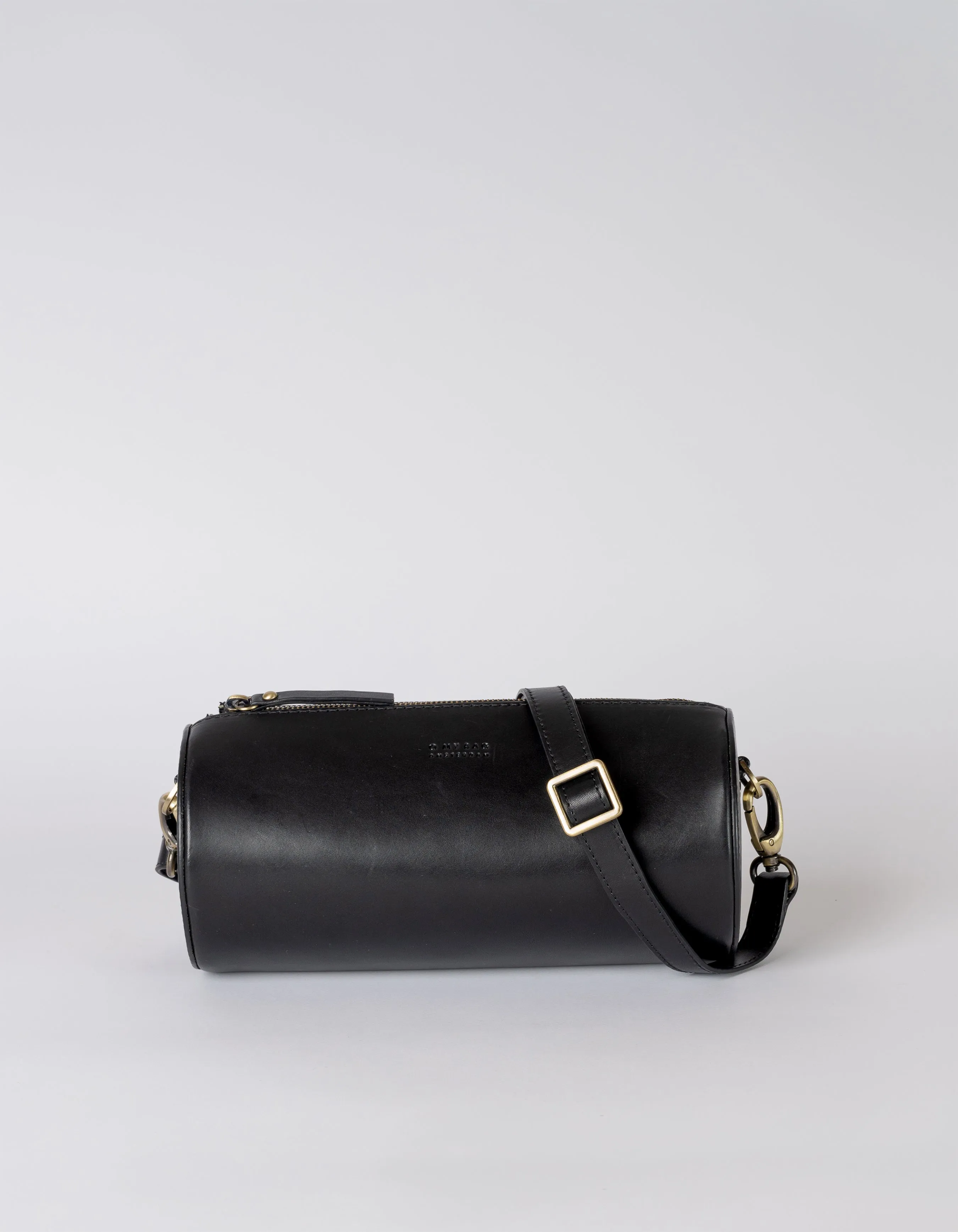 Izzy | Classic Leather