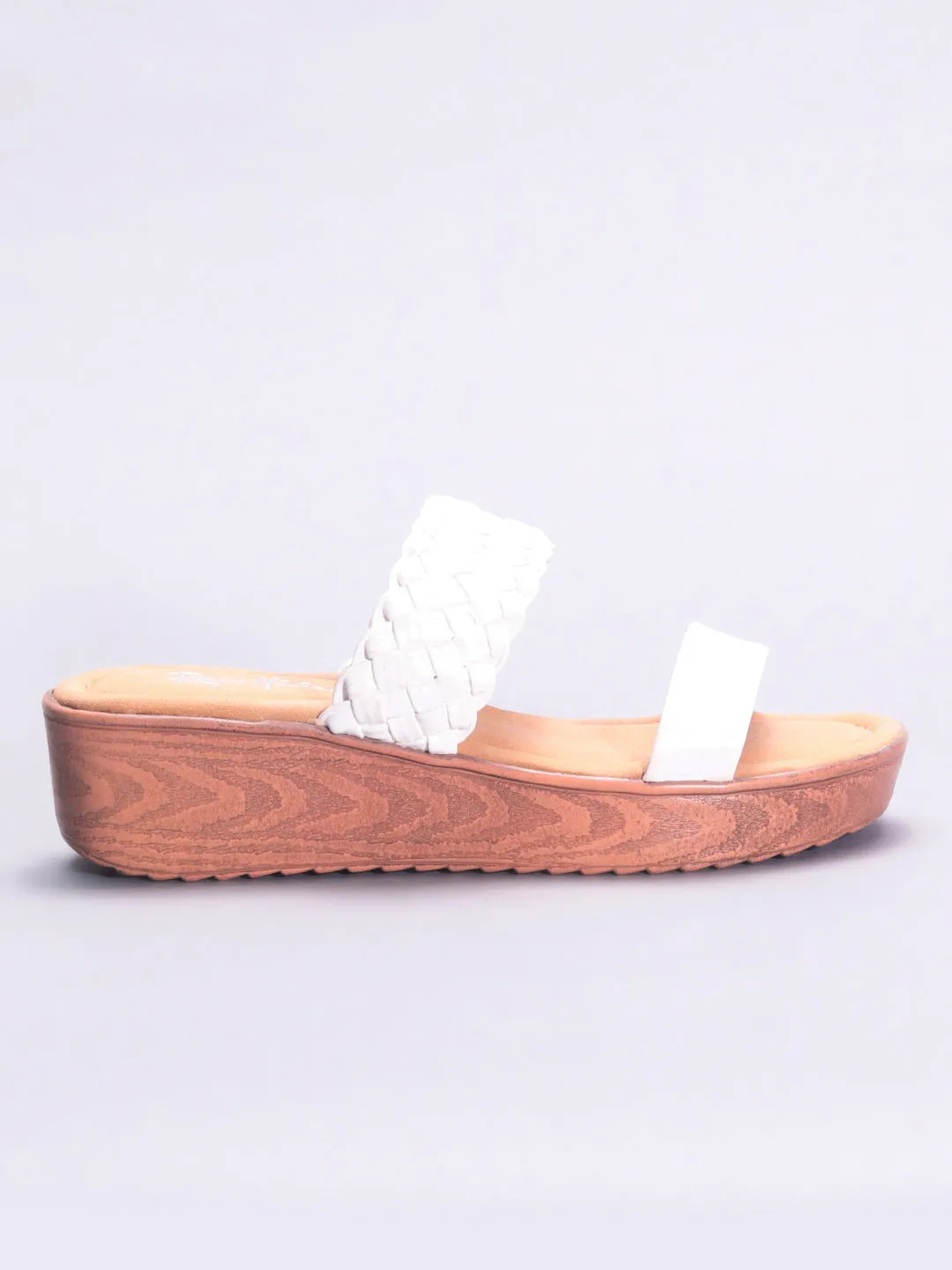 Lara Wedges