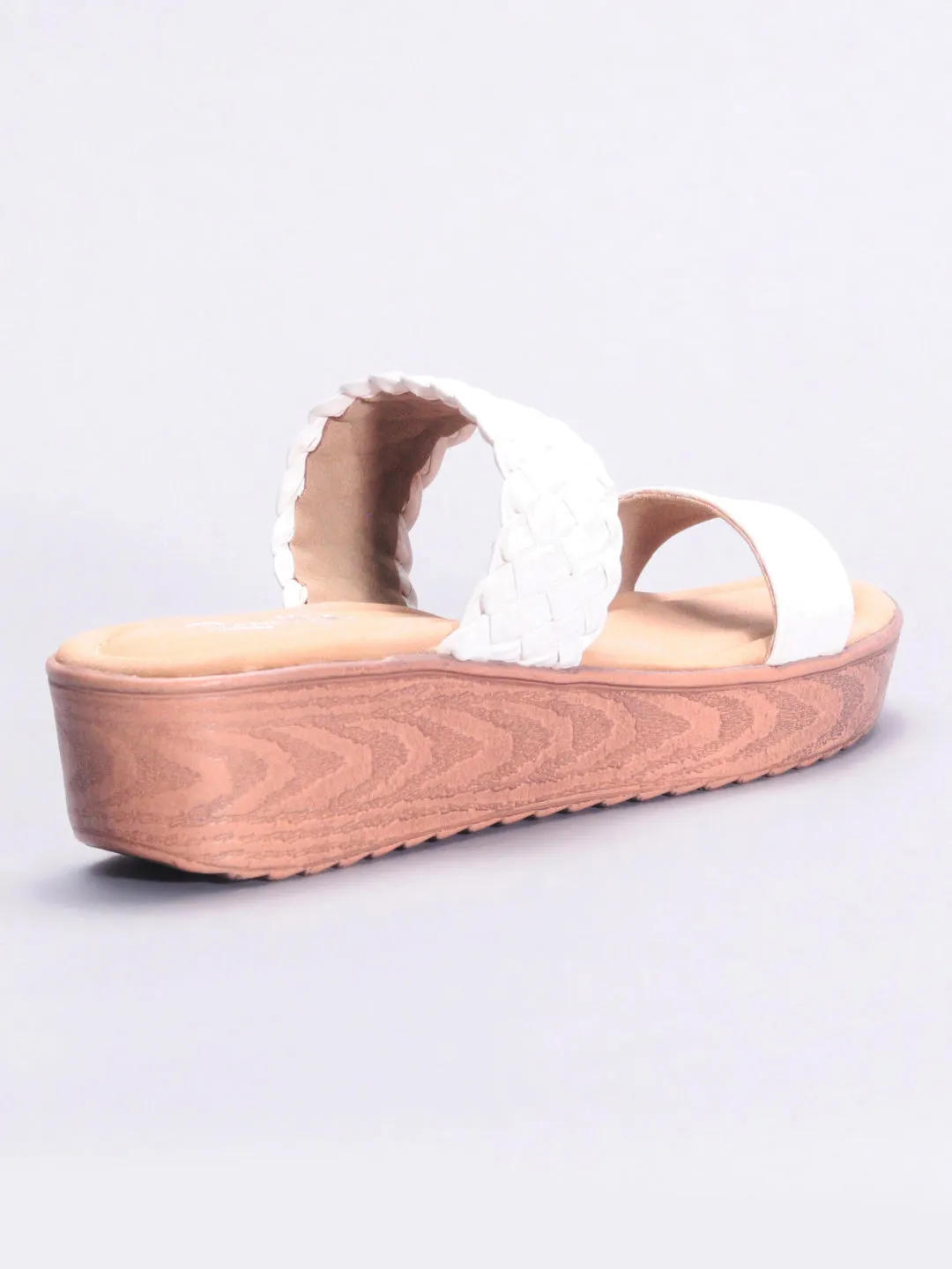 Lara Wedges