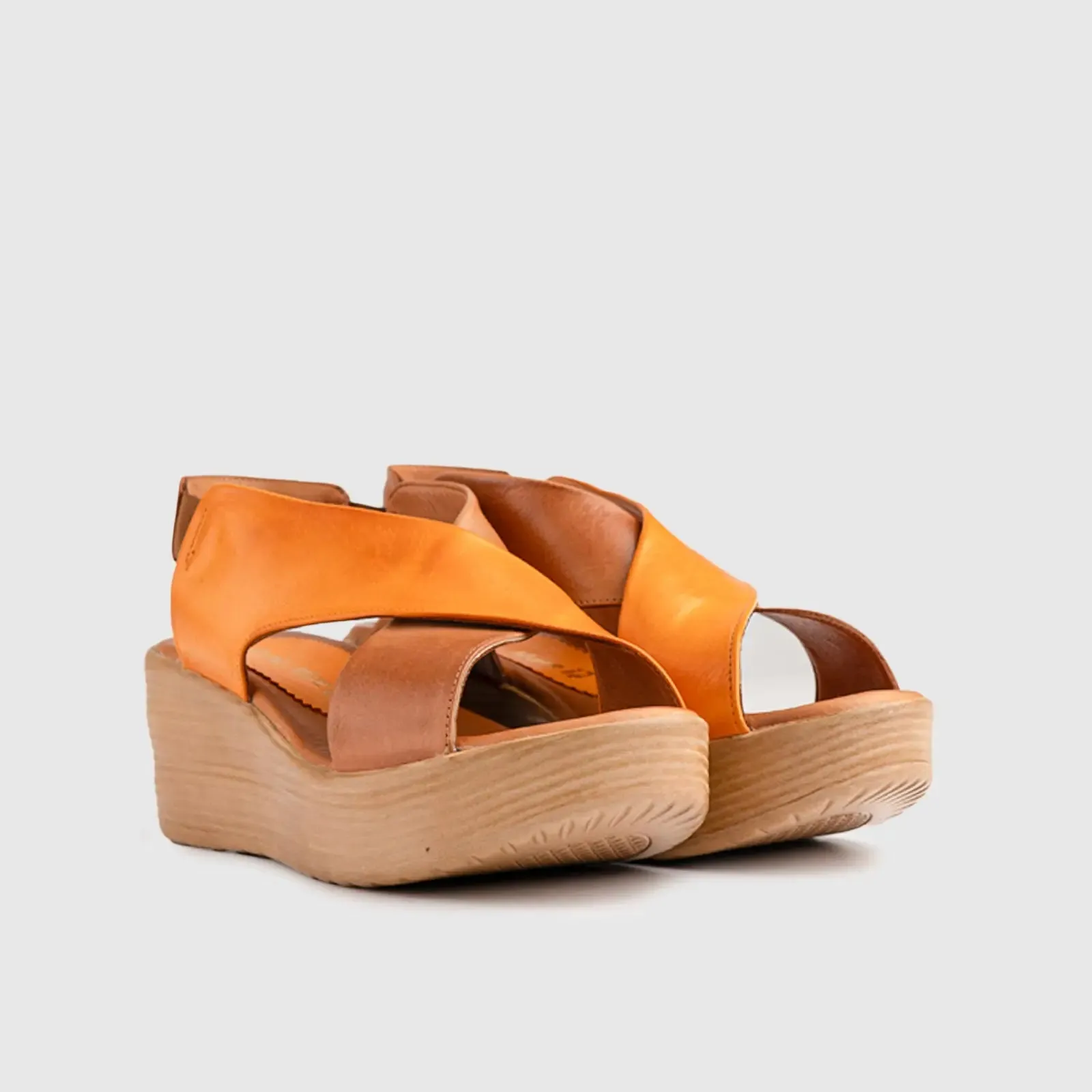 Leather Comfort Wedges Orange 9010