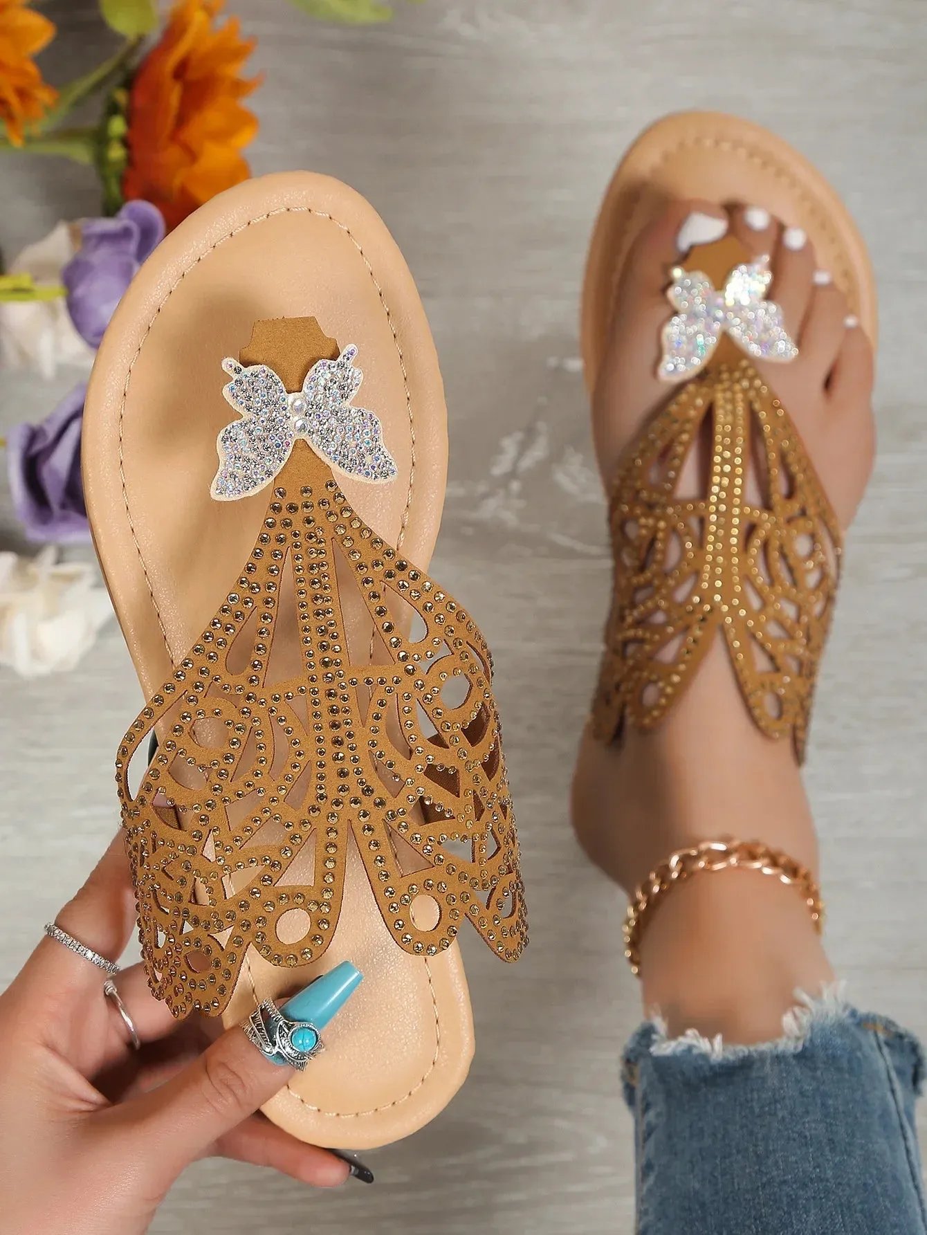 LOTCIi Sandals A2