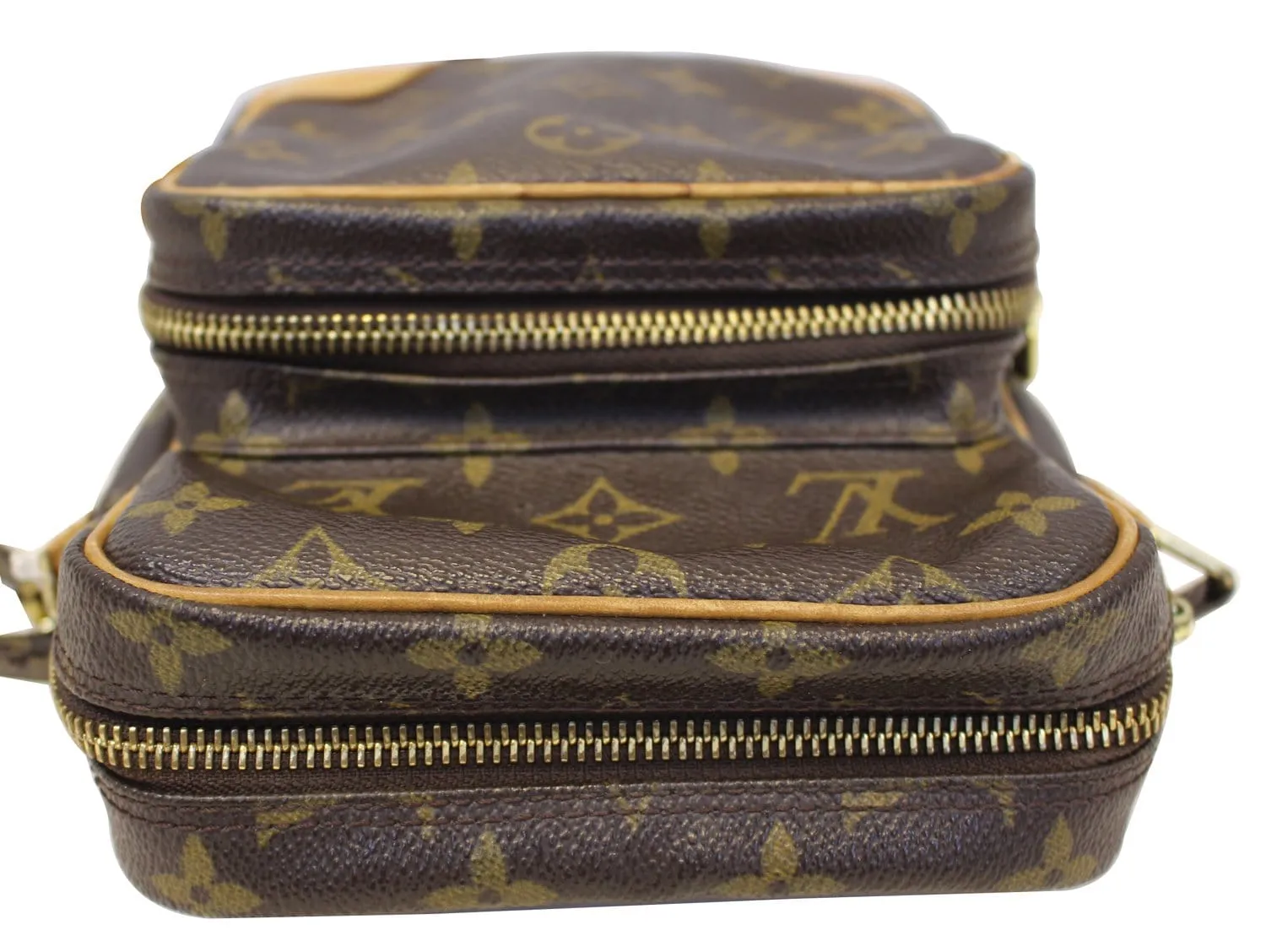 LOUIS VUITTON Monogram Canvas Amazone Crossbody Bag - Sale