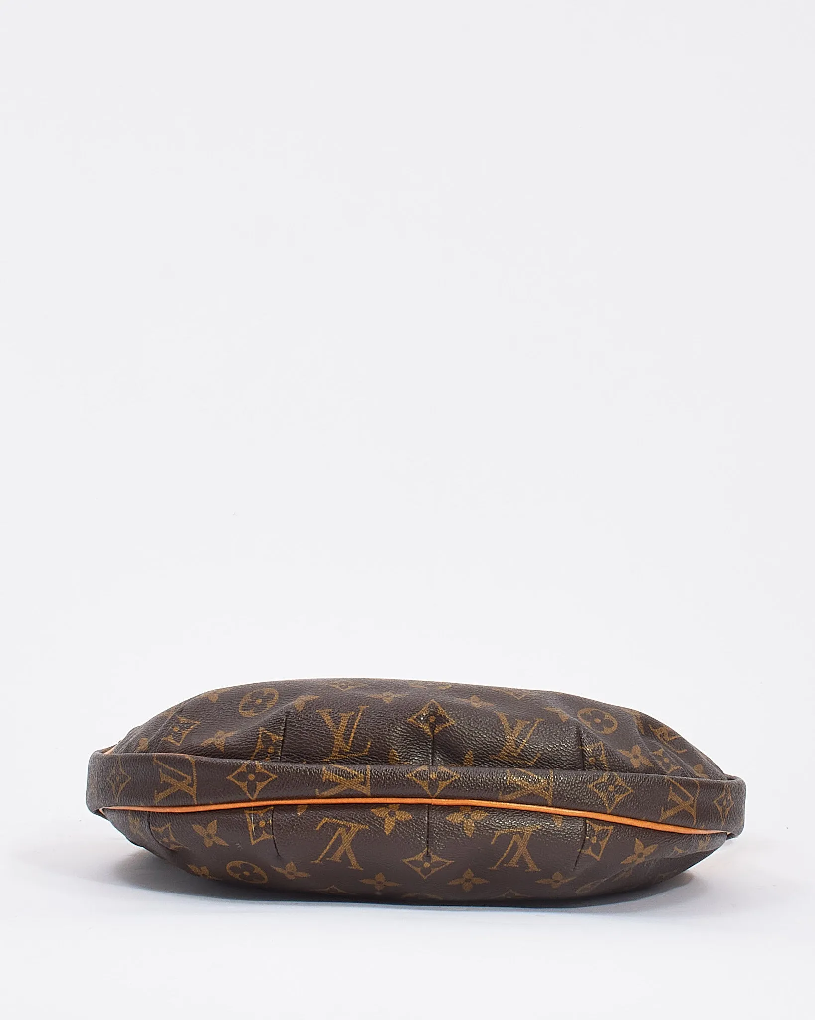 Louis Vuitton Monogram Canvas Croissant MM Shoulder Bag