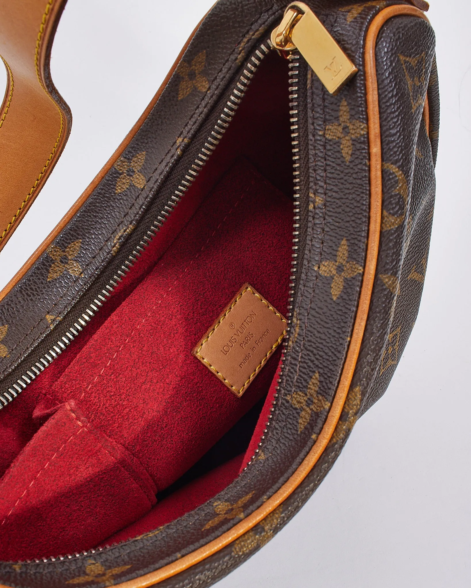 Louis Vuitton Monogram Canvas Croissant MM Shoulder Bag