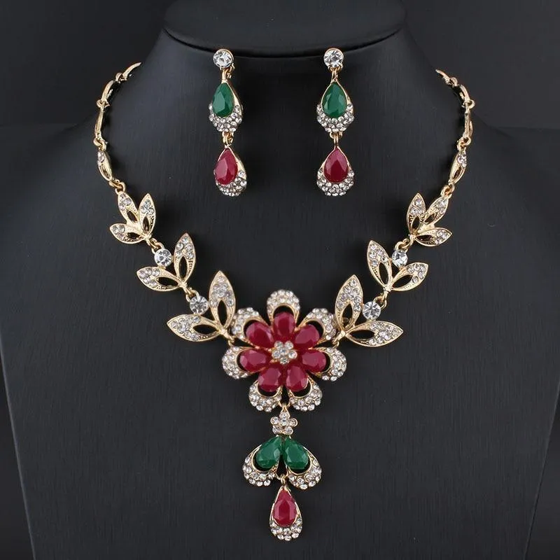Luxury Elegant Juwelery Set For Woman and Ladies in Gold Red Golde Color Necklace and Earrnings