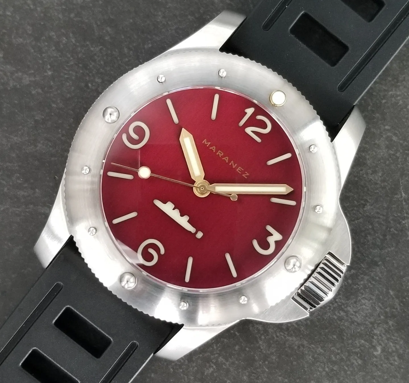 Maranez Rawai Steel Watch Red