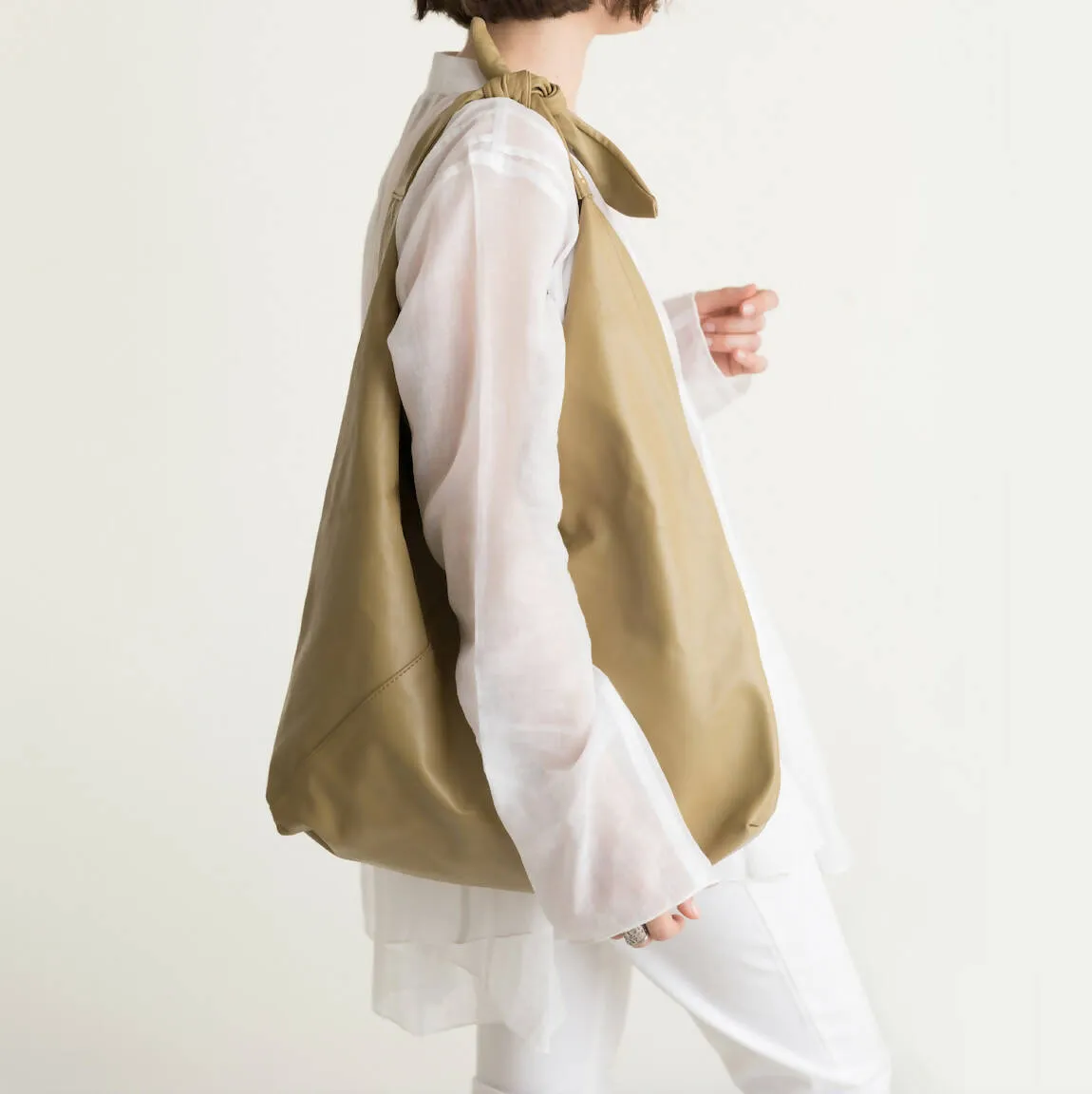 MAXI RITZ IN PALE GREEN LEATHER