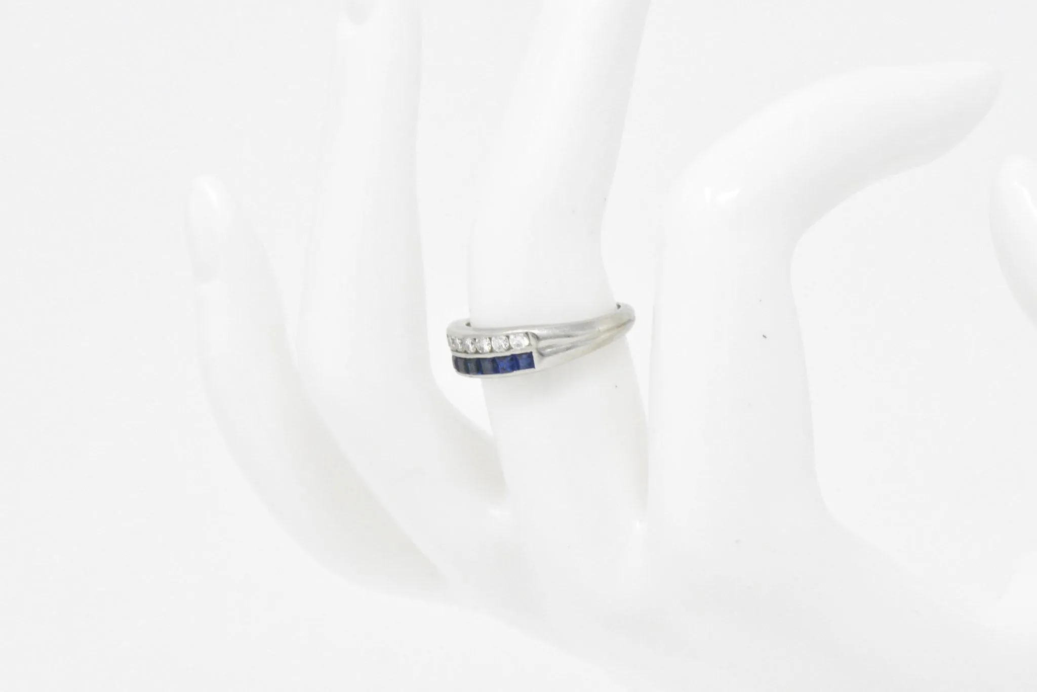 McTeigue & Co. Platinum Diamond & Blue Sapphire Ring Vintage Wedding Band