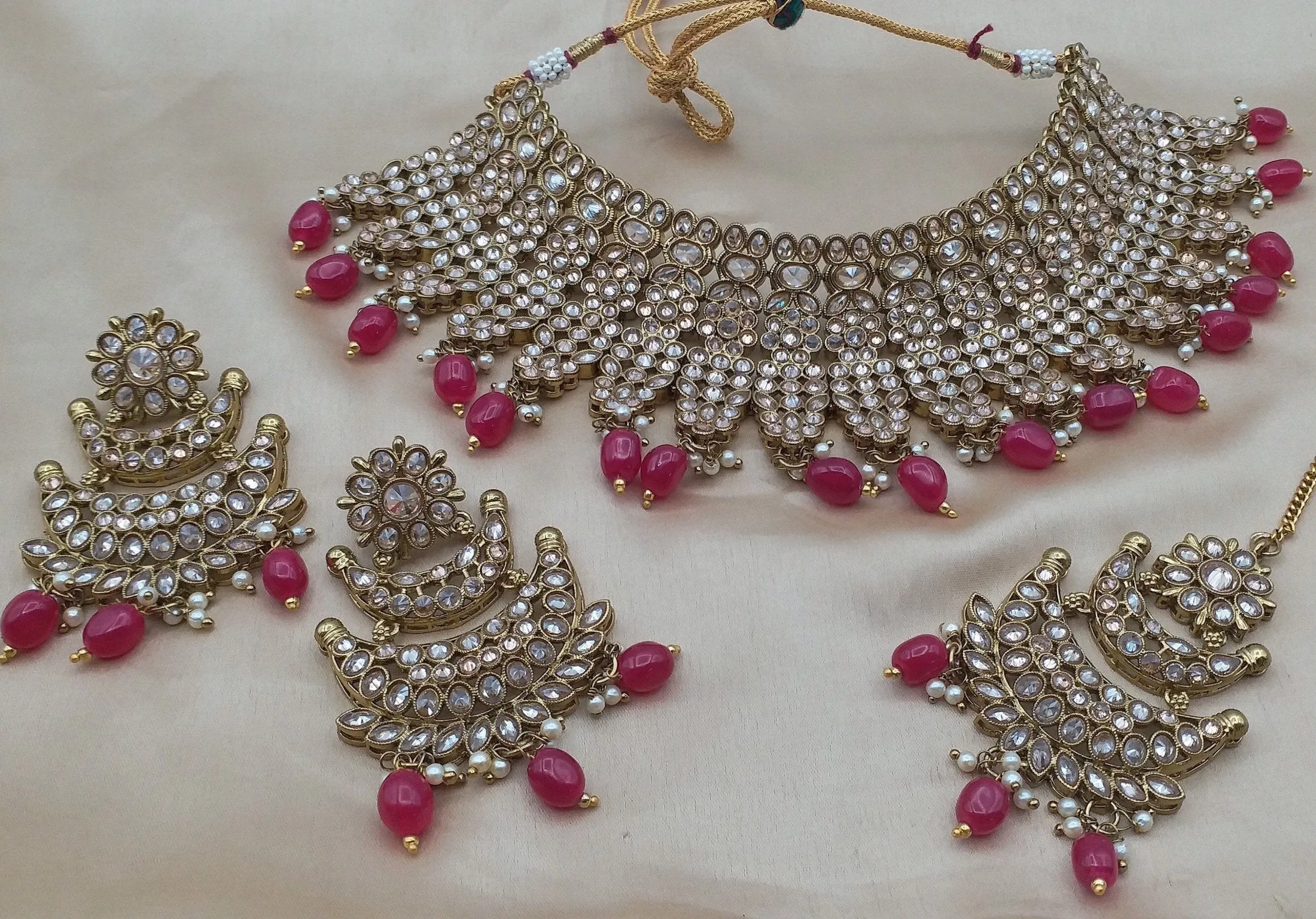 Mehndi Gold Bridal Jewellery Choker set with Red Beads
