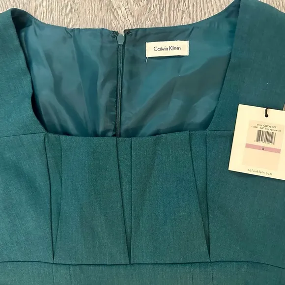 NWT Calvin Klein Sheath Dress Women 6 Lined Pleated Bust Timeless Corpcore Prep