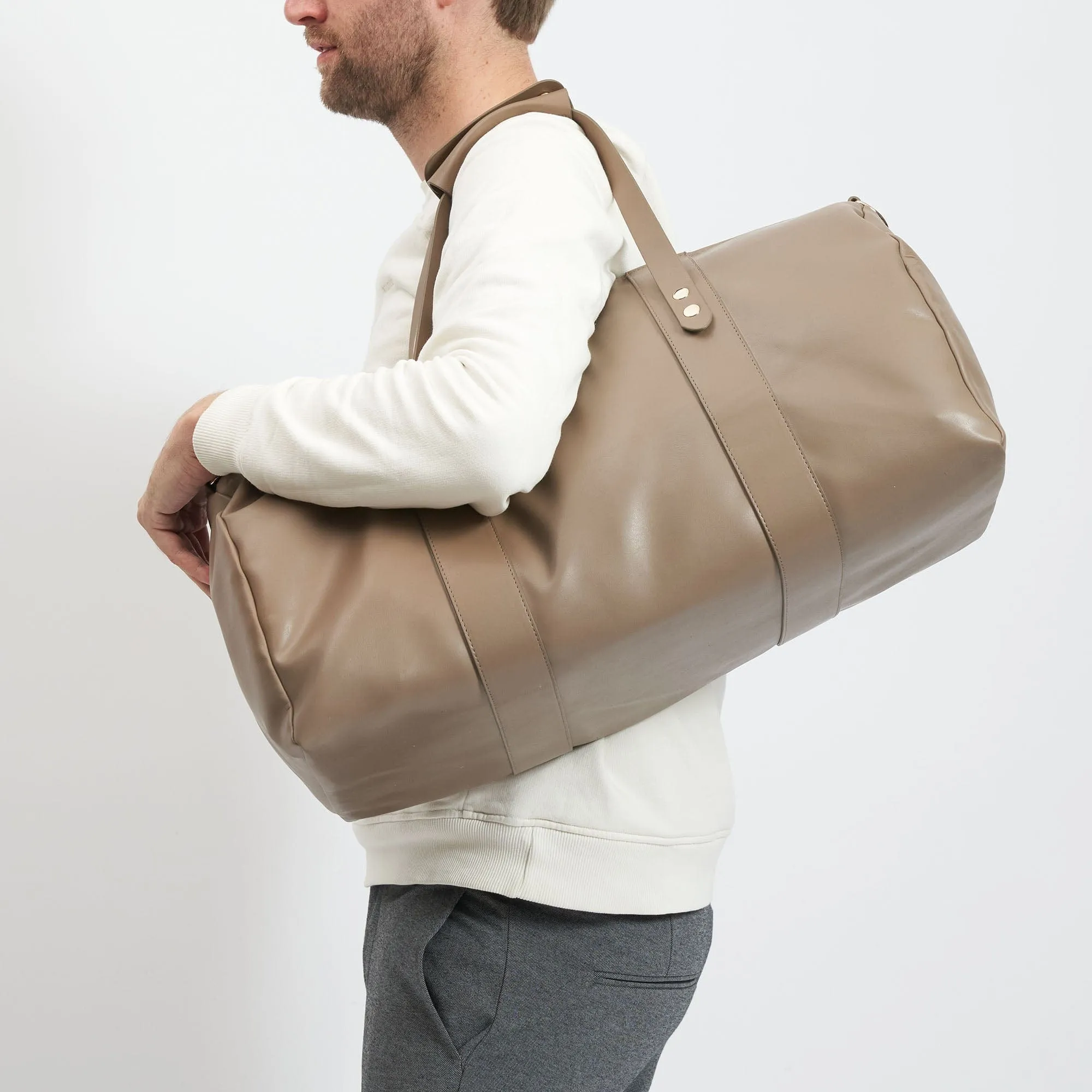 Oleatex Vegan Olive Leather Classic Weekender | Mocha Brown