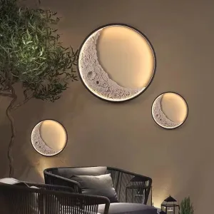 Outdoor Moonlight – Waterproof LED Wall Light with Lunar-Inspired Design