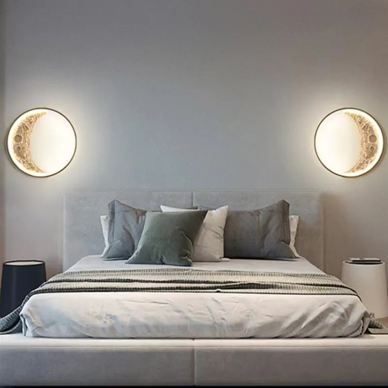 Outdoor Moonlight – Waterproof LED Wall Light with Lunar-Inspired Design