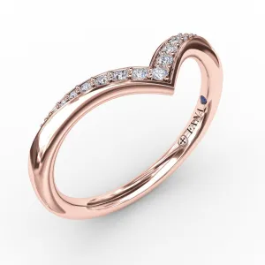 Polished and Tapered Shared Prong Chevron Diamond Band