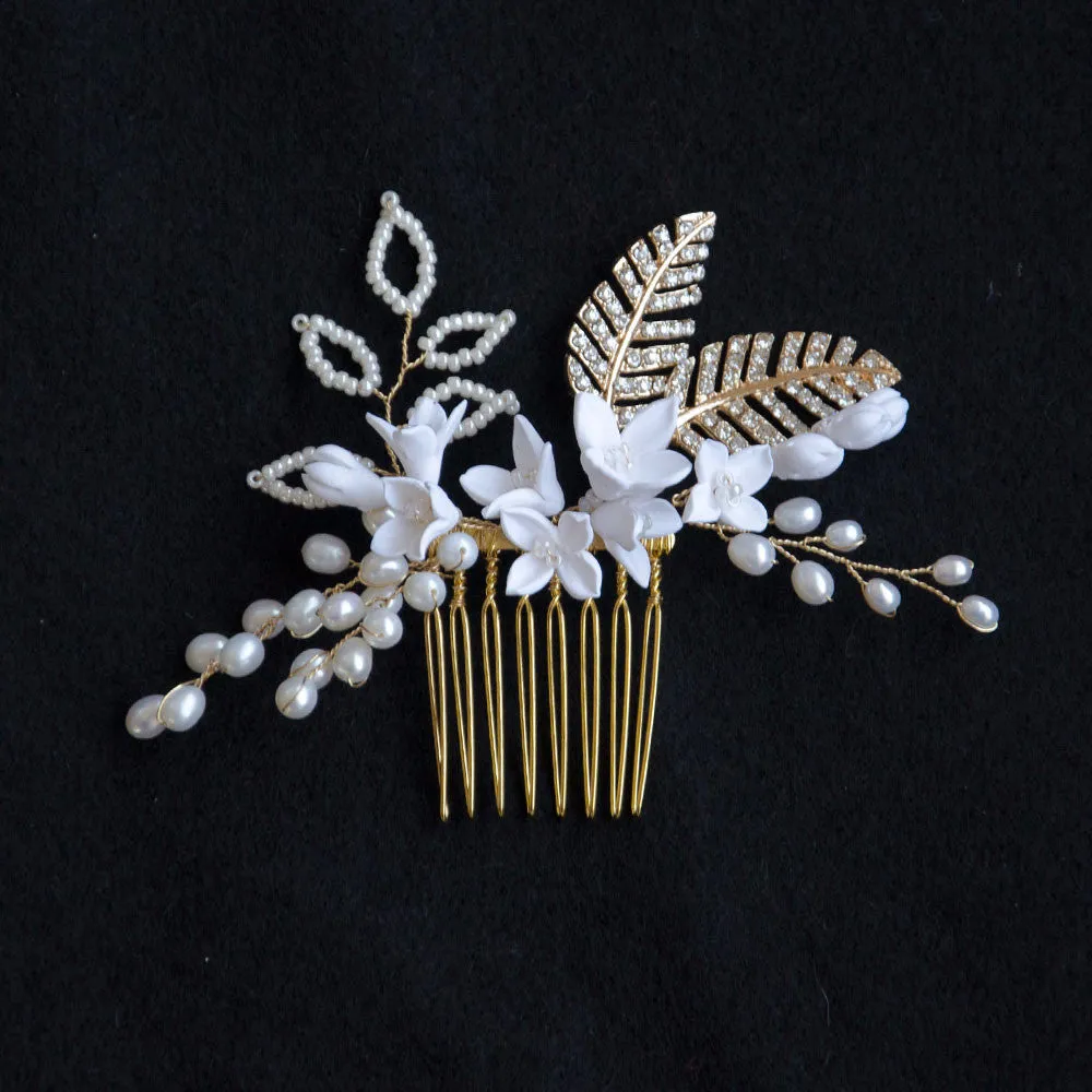 Porcelian White Lilac Handmade Bridal Hair Comb in Gold, Bridal Headpiece, Wedding Accessories