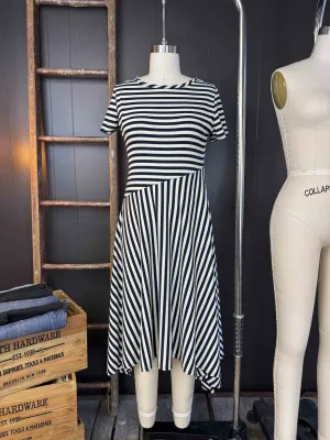 Pre-loved Black and White Striped Rib Knit Dress - Size M
