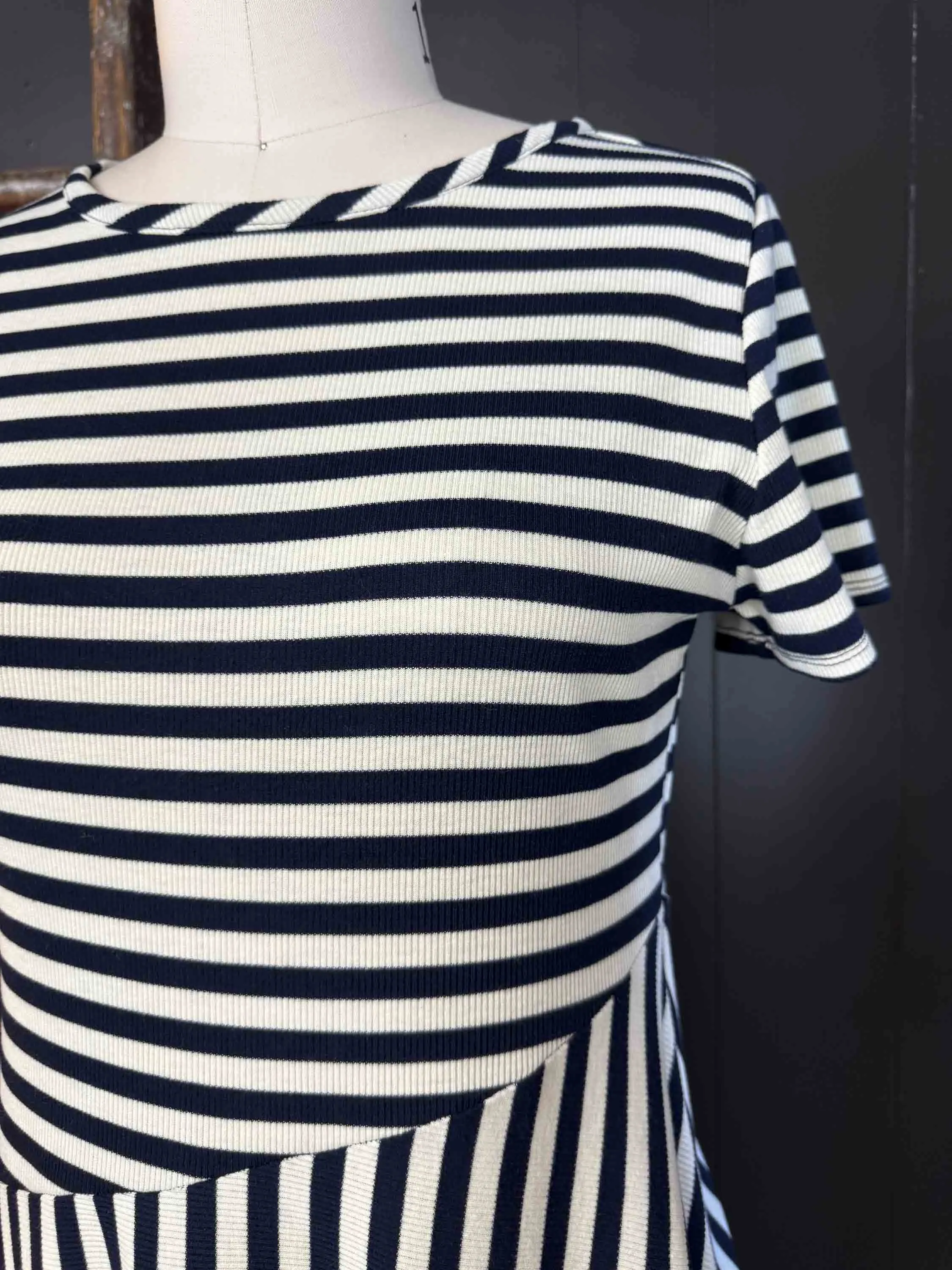 Pre-loved Black and White Striped Rib Knit Dress - Size M