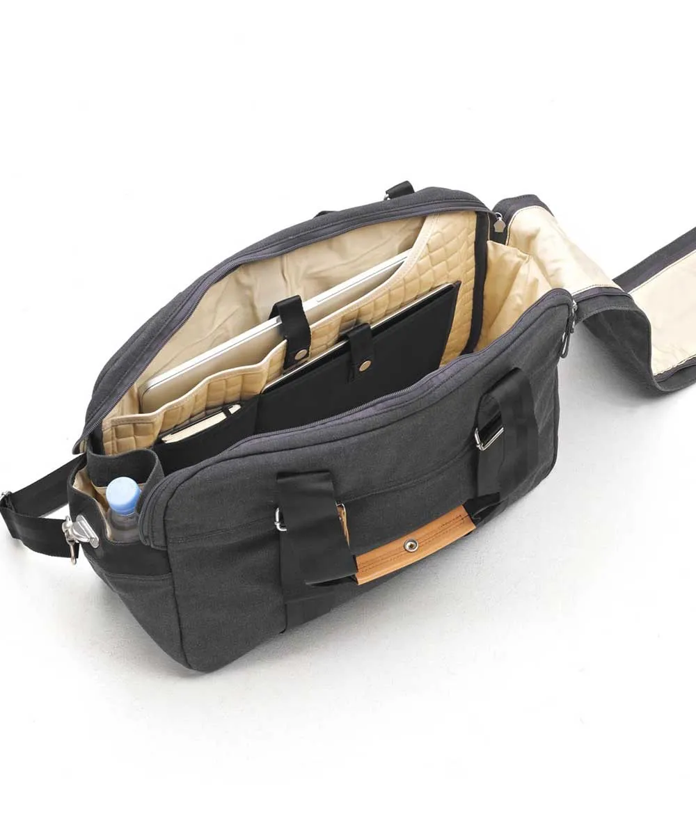 Qwstion Weekender Organic Canvas