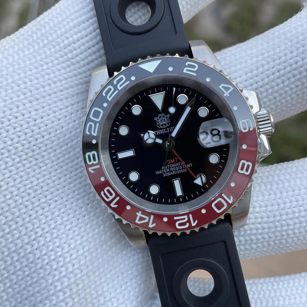Steeldive SD1993 NH34 GMT Automatic Watch V2