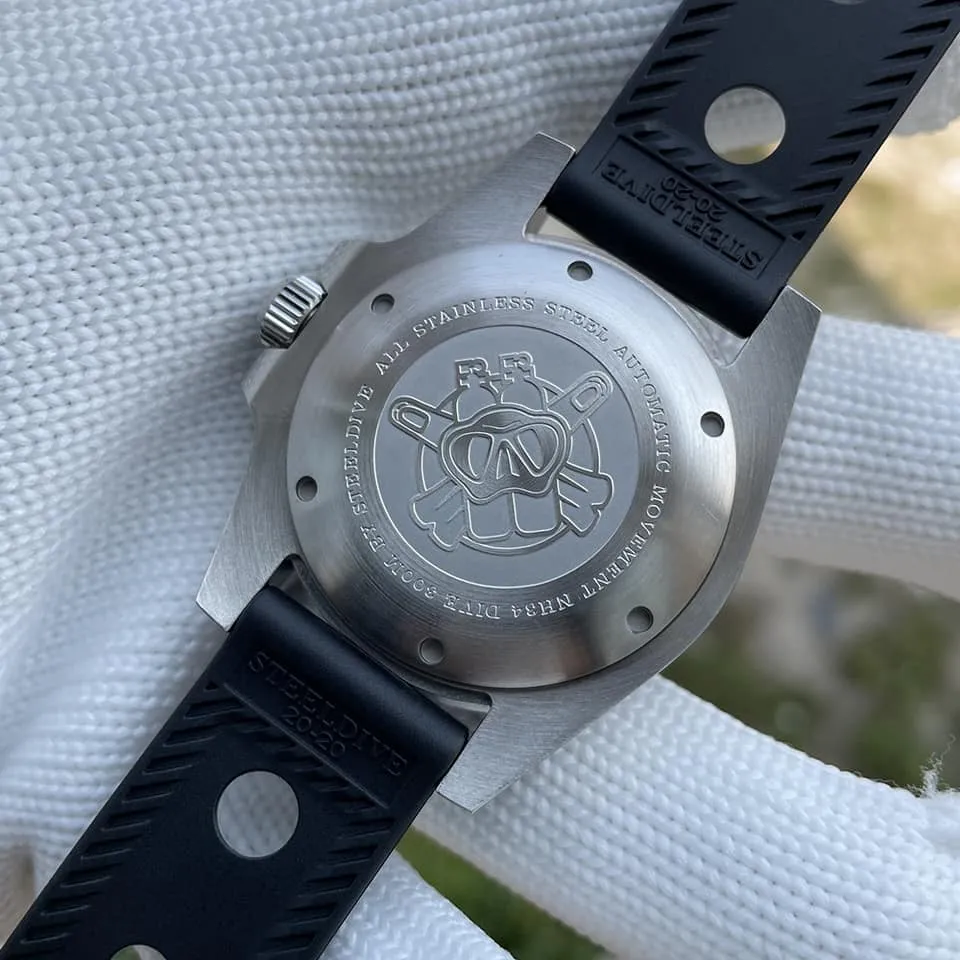 Steeldive SD1993 NH34 GMT Automatic Watch V2