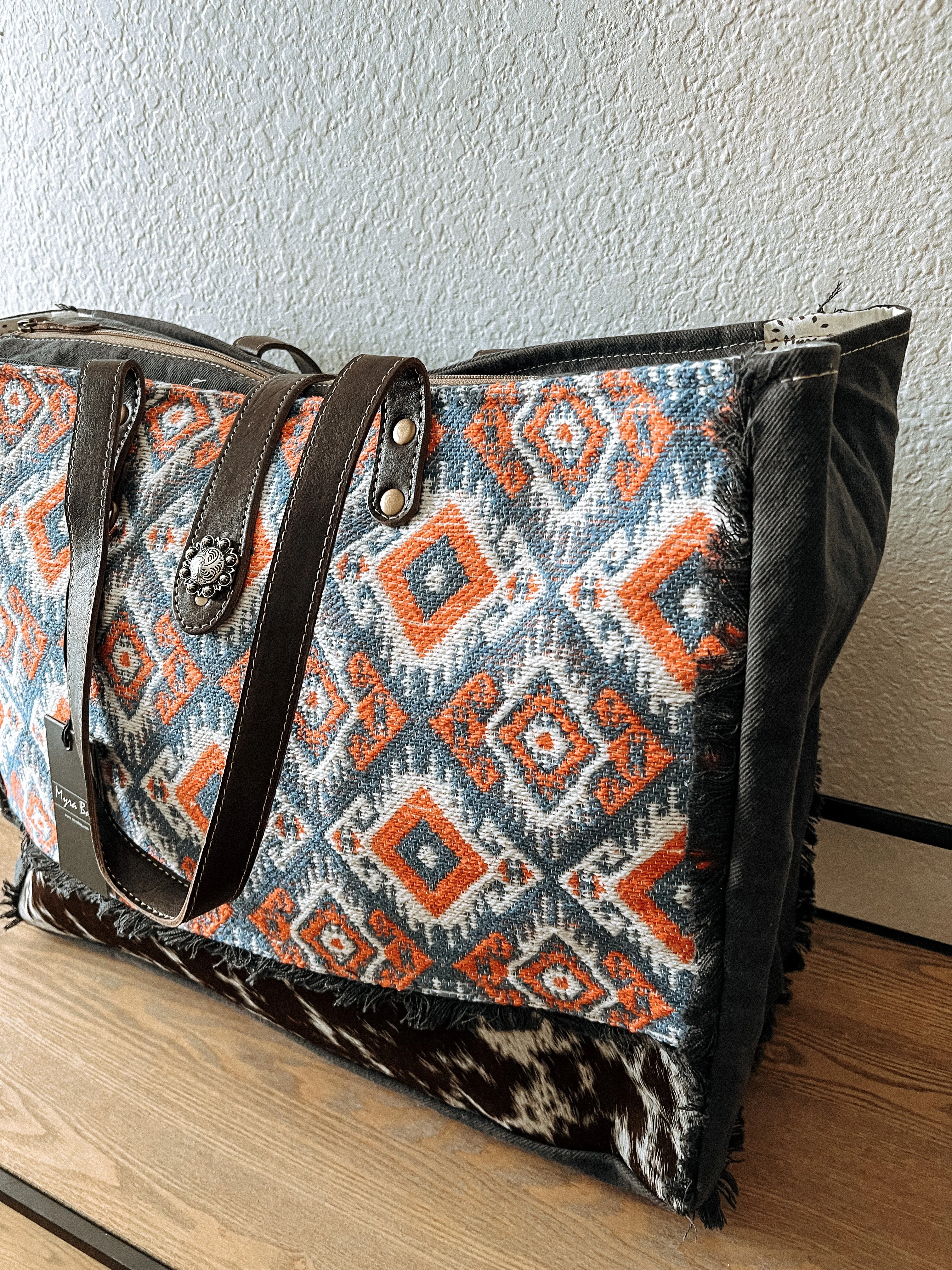 Tammie Weekender Myra Bag
